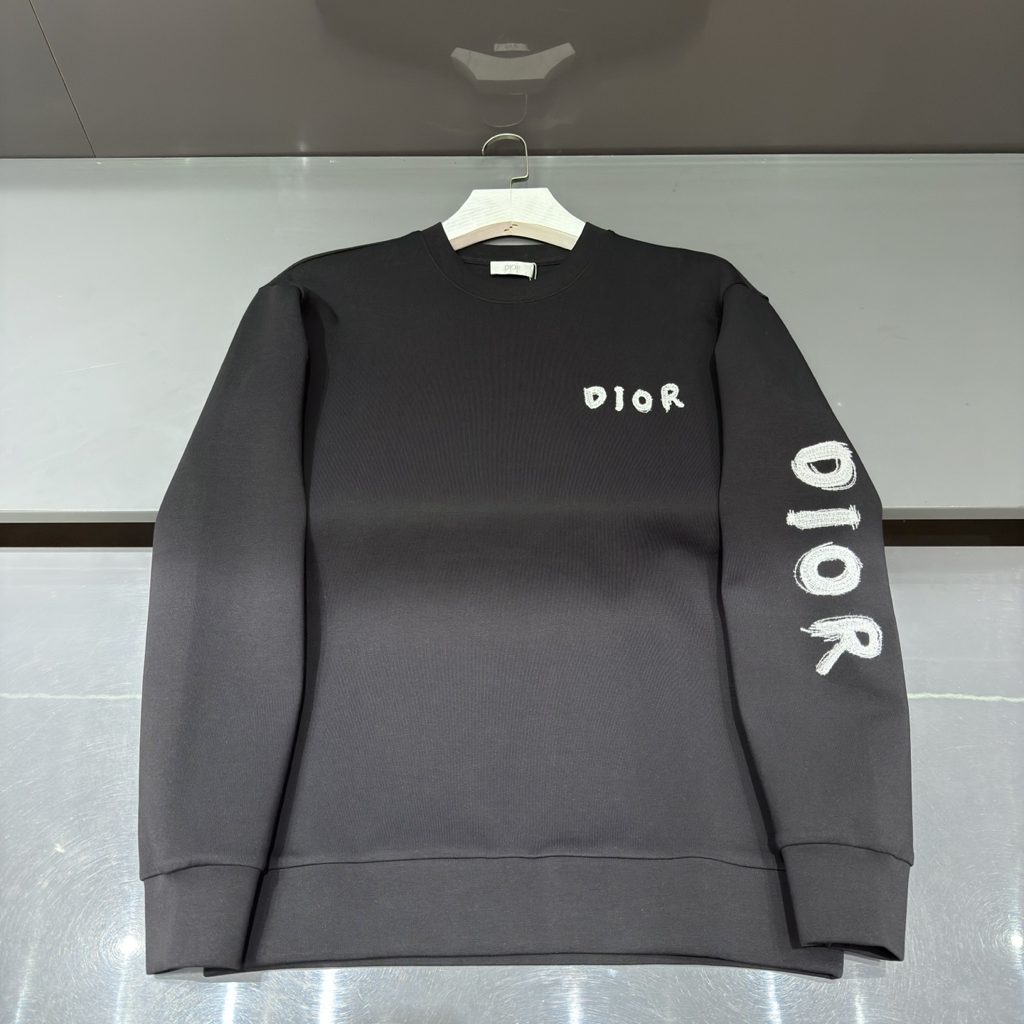 디올 Dior 맨투맨