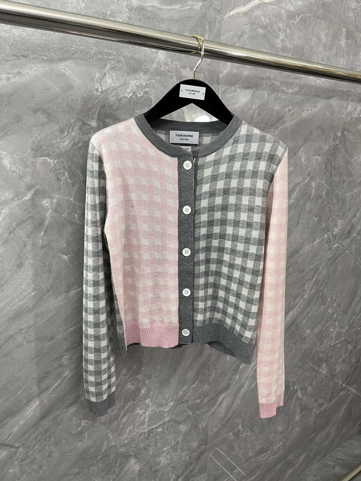 톰브라운 Thom Browne 가디건