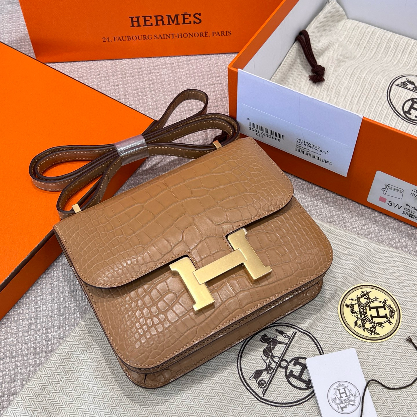 에르메스 Hermes Constance 19cm Hcp Alligator 0M Chai/gold