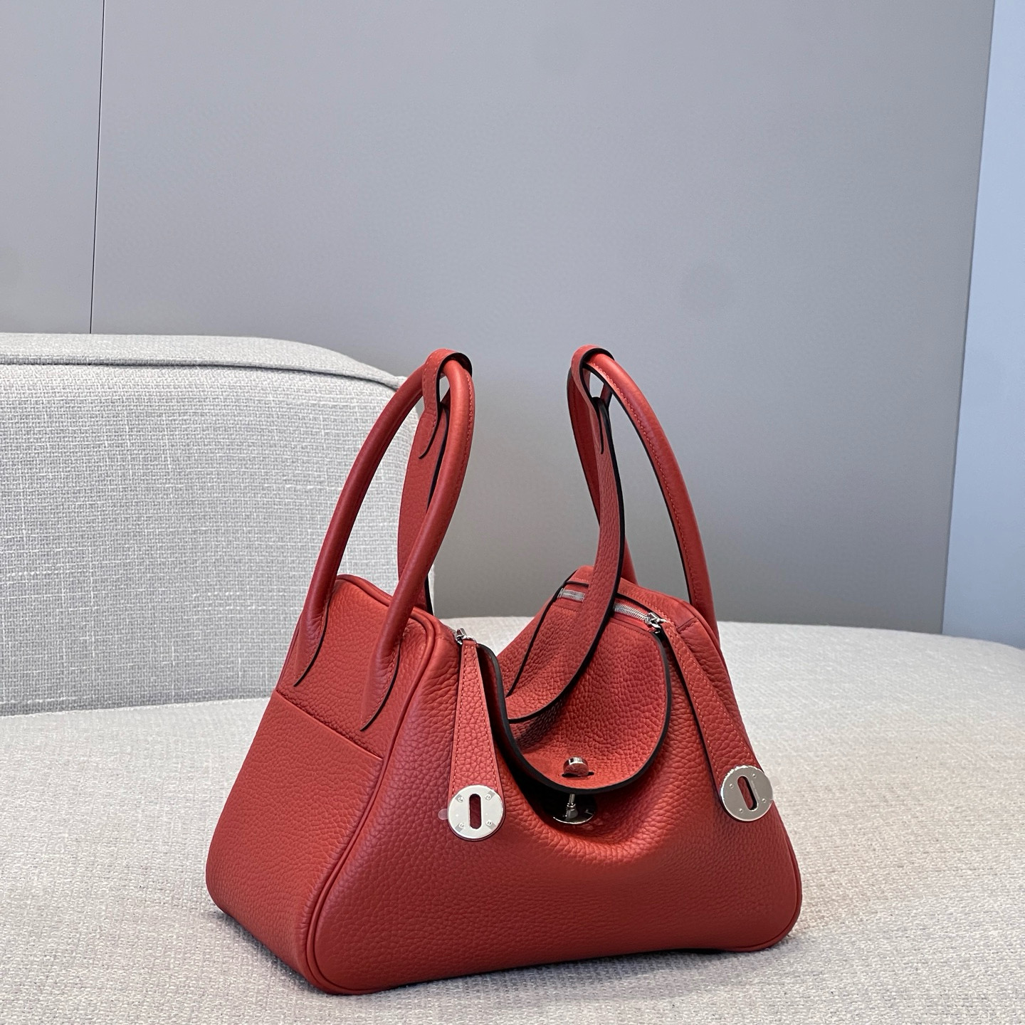 에르메스 Hermes Lindy 26cm Germany Leather Potiron Orange/silver