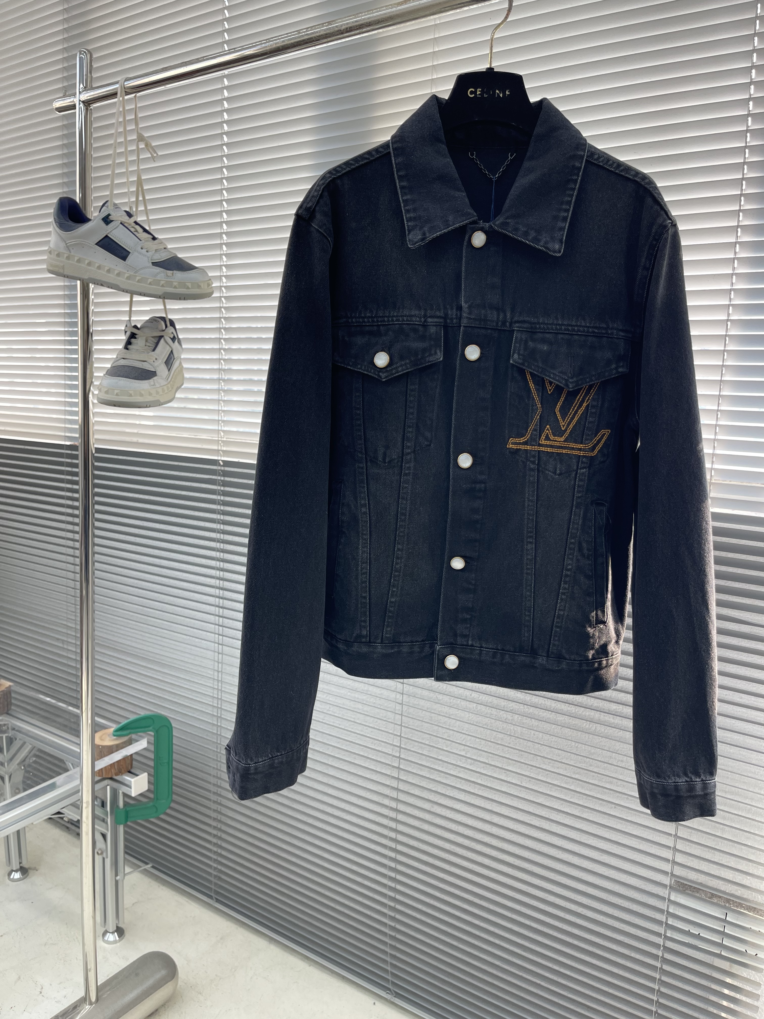 루이비통 Louis Vuitton 데님 재킷