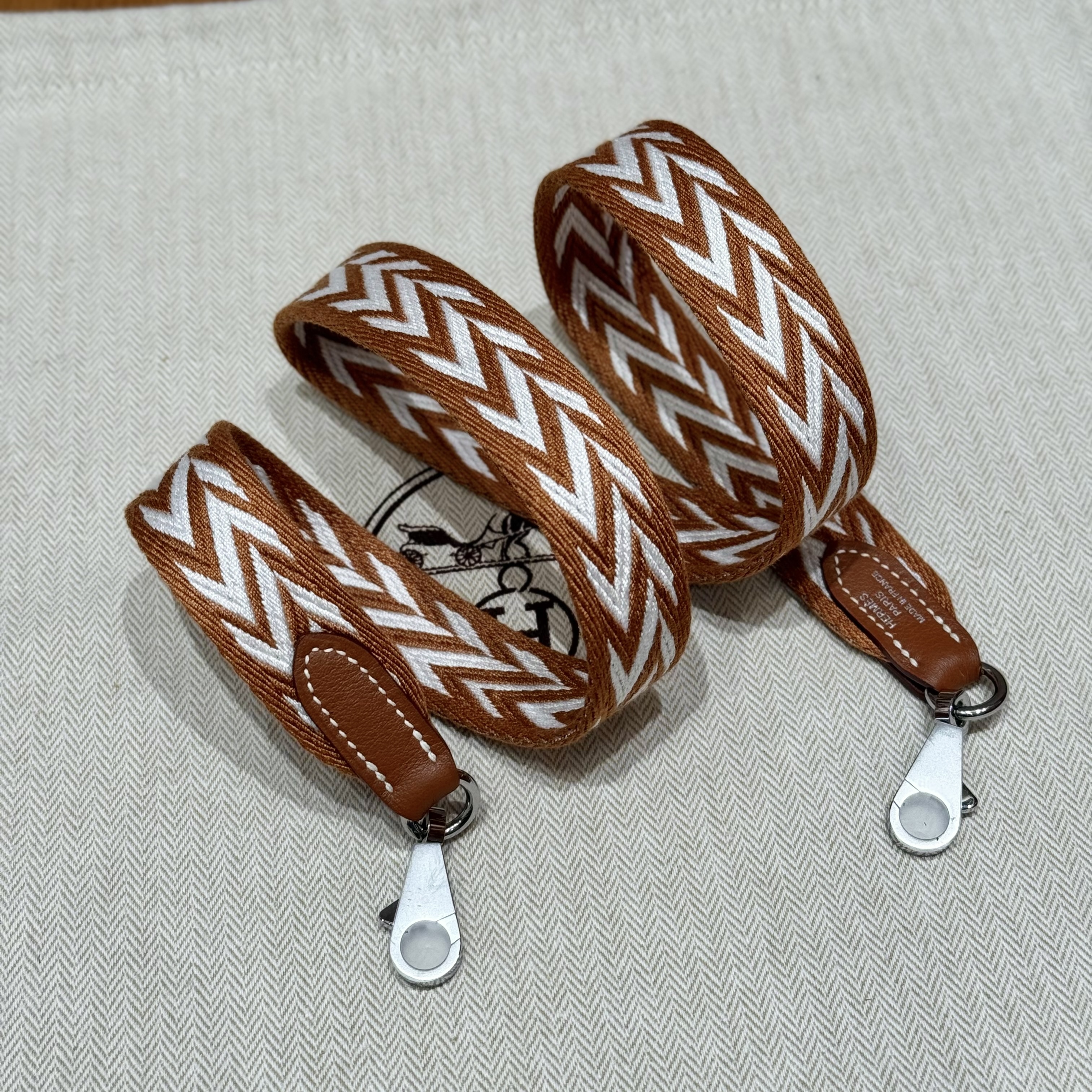 에르메스 Hermes Evelyne strap