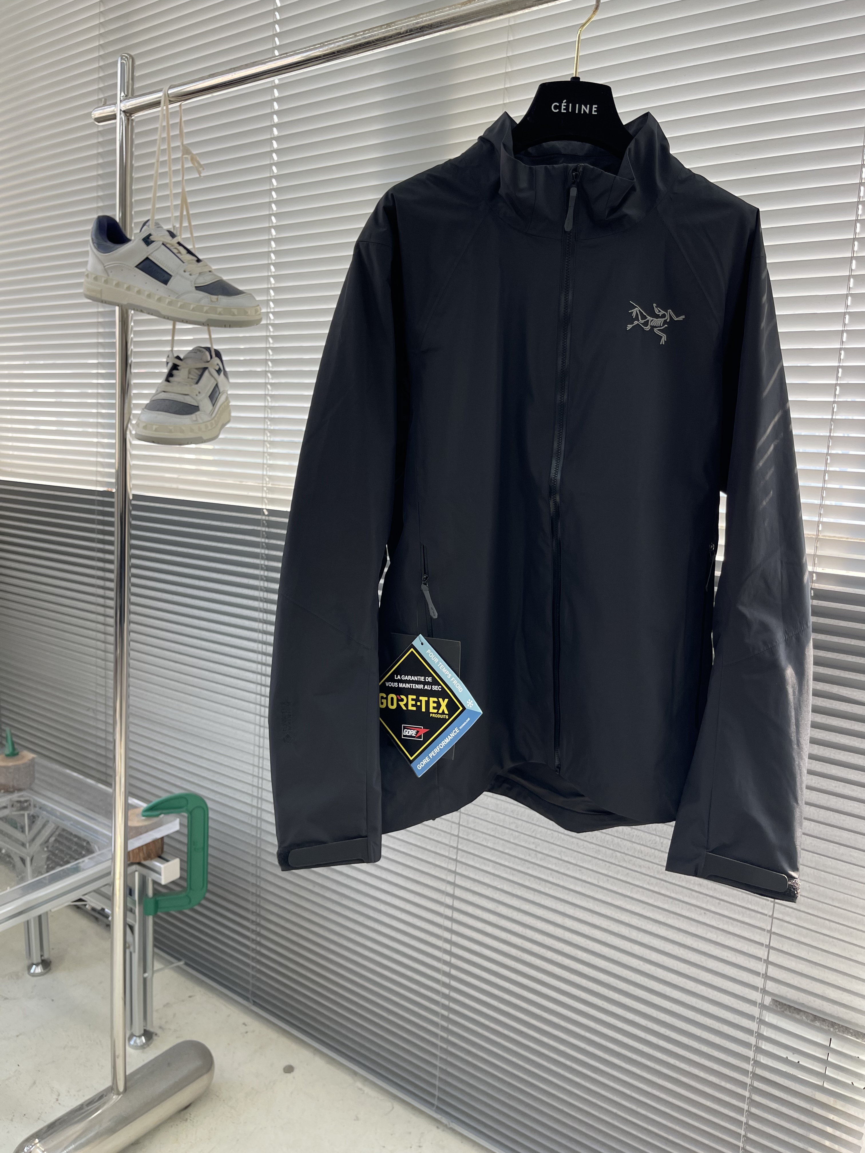 아크테릭스 ARC'TERYX 재킷