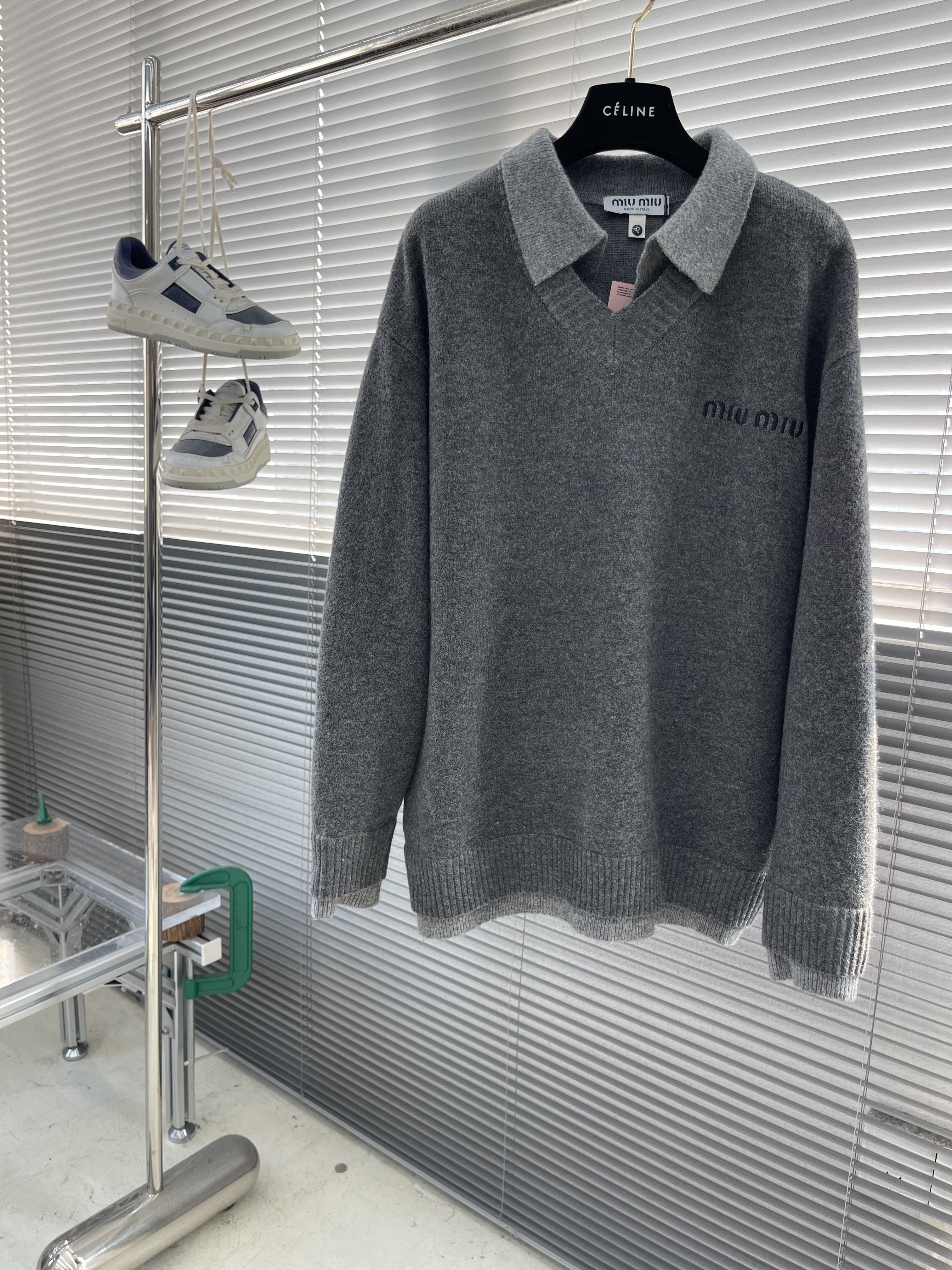 미우 미우 Miu Miu 스웨터