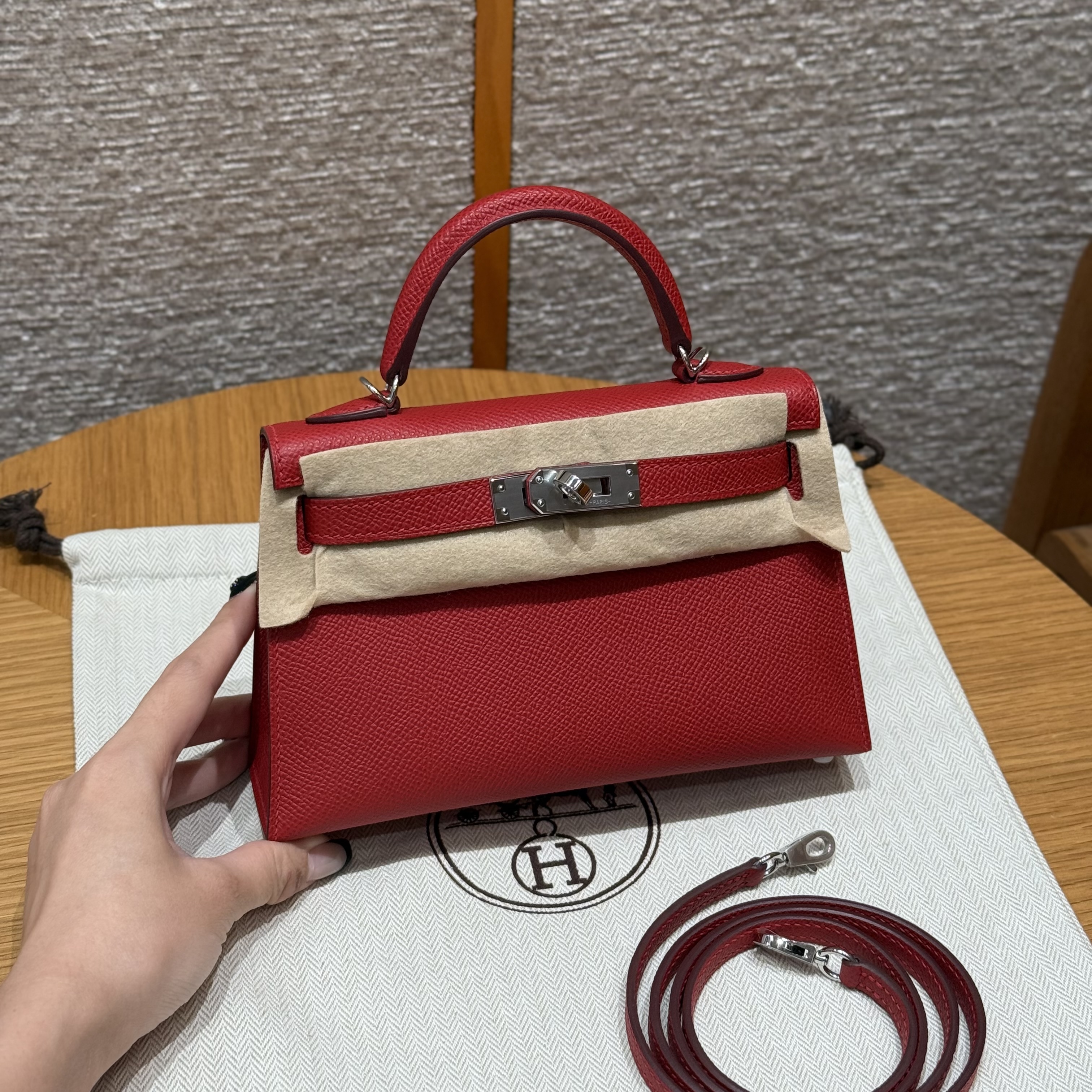 에르메스 Hermes Mini Kelly 19cm Epsom 5X Rouge Piment/silver