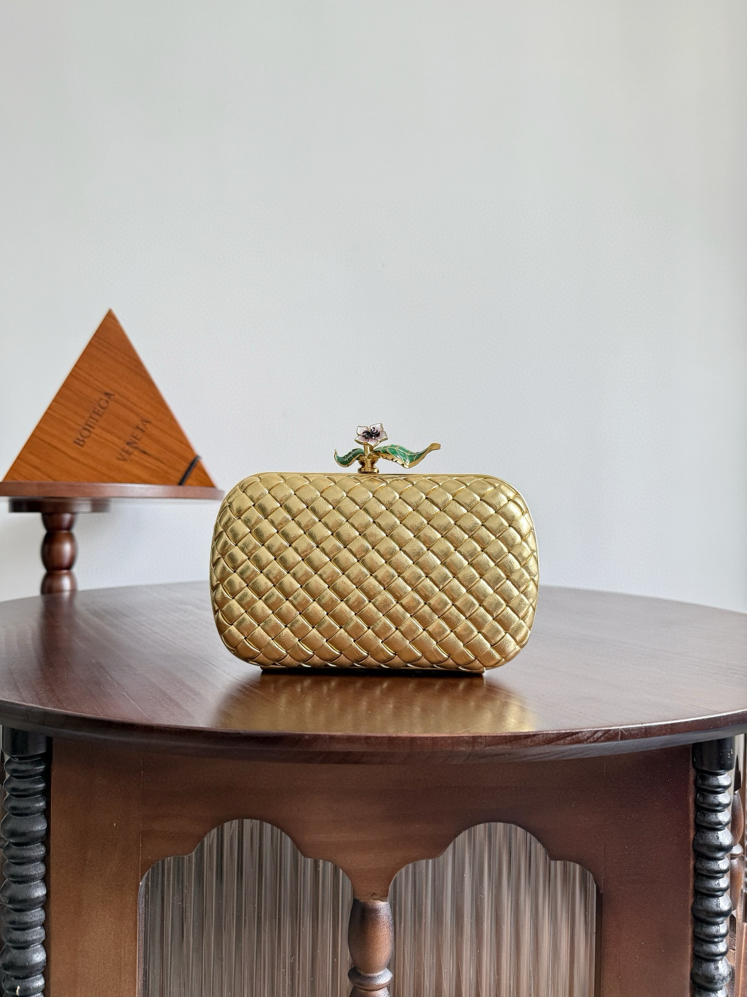 보테가베네타 Bottega Veneta 826183/717622 Knot 19CM