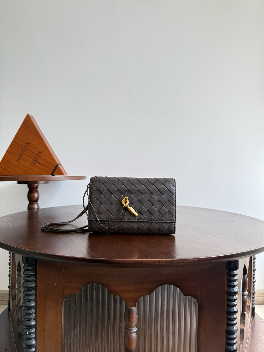 보테가 베네타 Bottega Veneta 836940 Andiamo 19cm