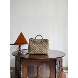 보테가 베네타 Bottega Veneta 743568 Andiamo 28cm