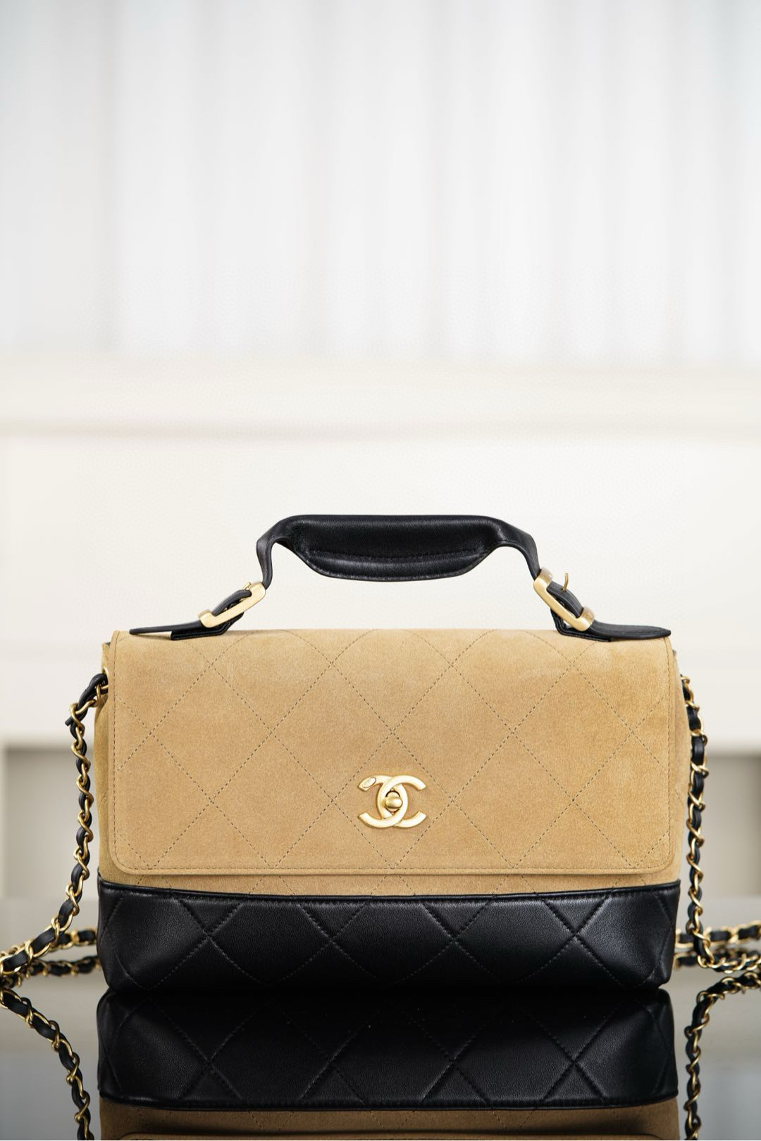 샤넬 Chanel 25A AS5637 Large Flap Bag with Top Handle 29cm