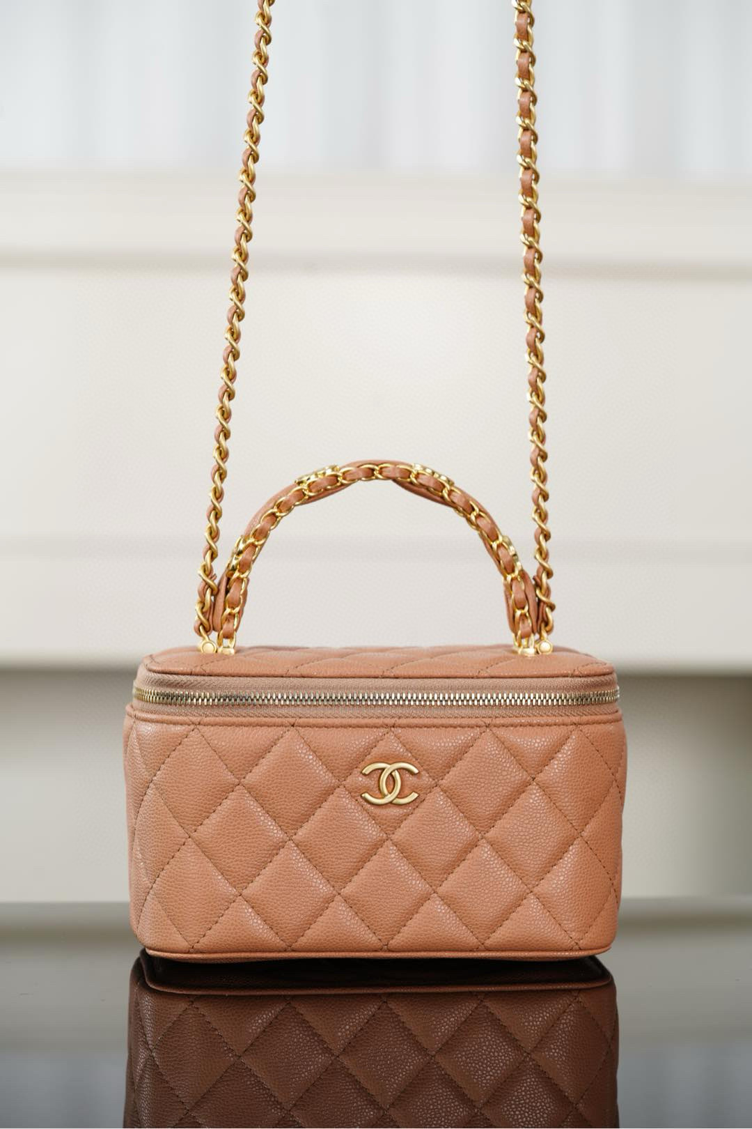 샤넬 Chanel 25B Long Vanity with chain Caramel 19.5cm