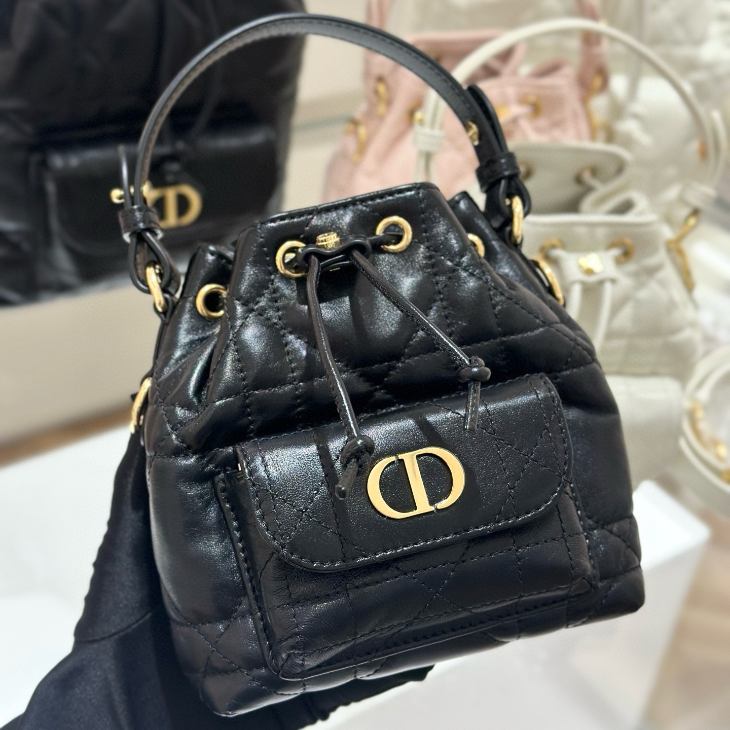 디올 Dior Caro Nano Bucket Bag Black 14cm