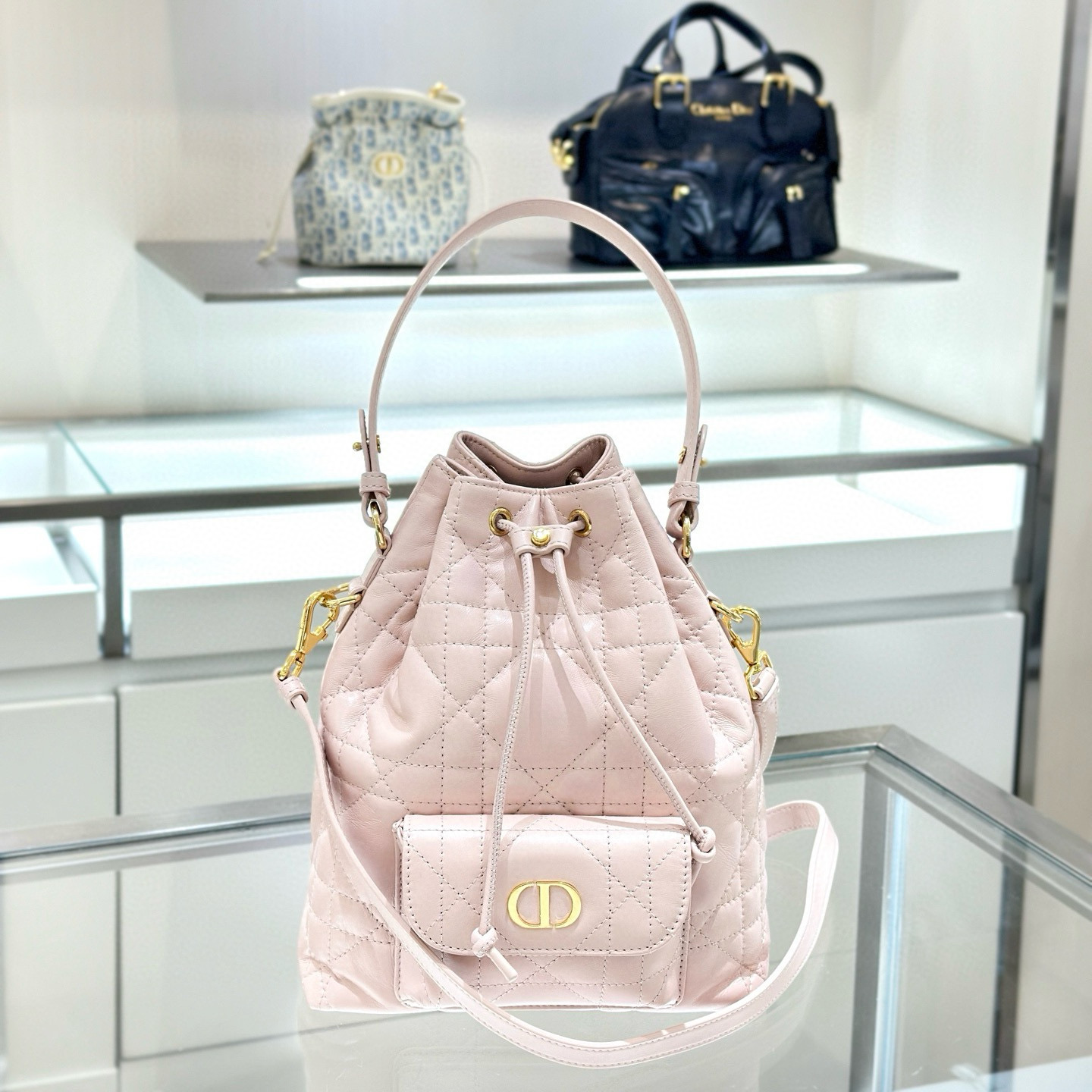 디올 Dior Small Dior Caro Bucket Bag Pink 20cm
