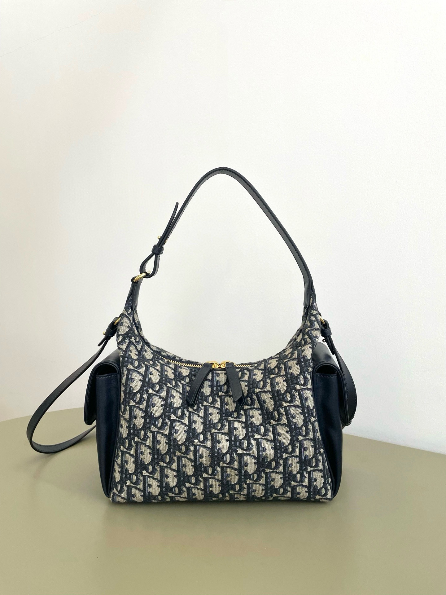 디올 Dior Medium D-Dream Bag Blue Oblique Jacquard 28cm