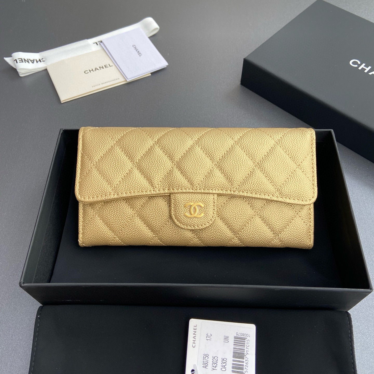 샤넬 Chanel 지갑 A80758 gold 19cm