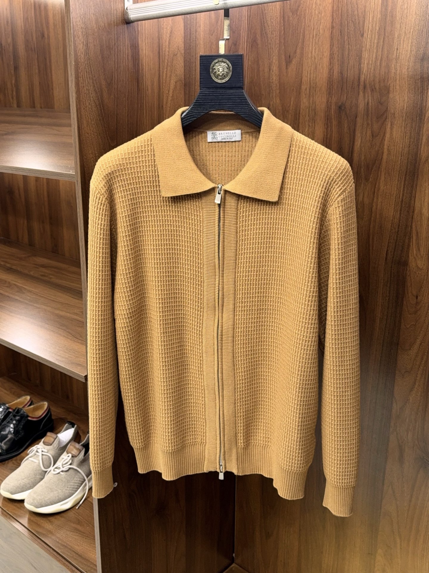 브루넬로 쿠치넬리 Brunello Cucineli 가디건