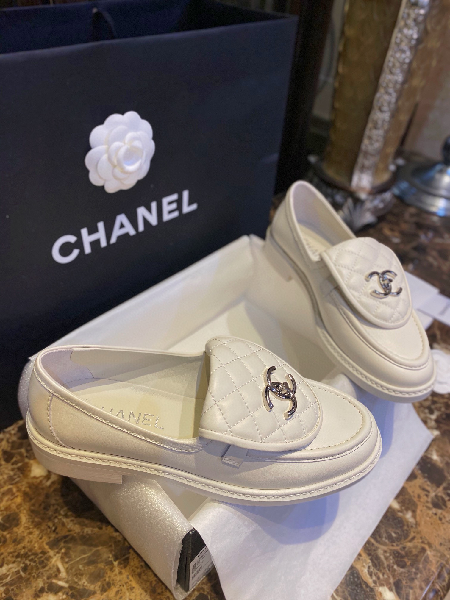 샤넬 CHANEL G36646 로퍼 White