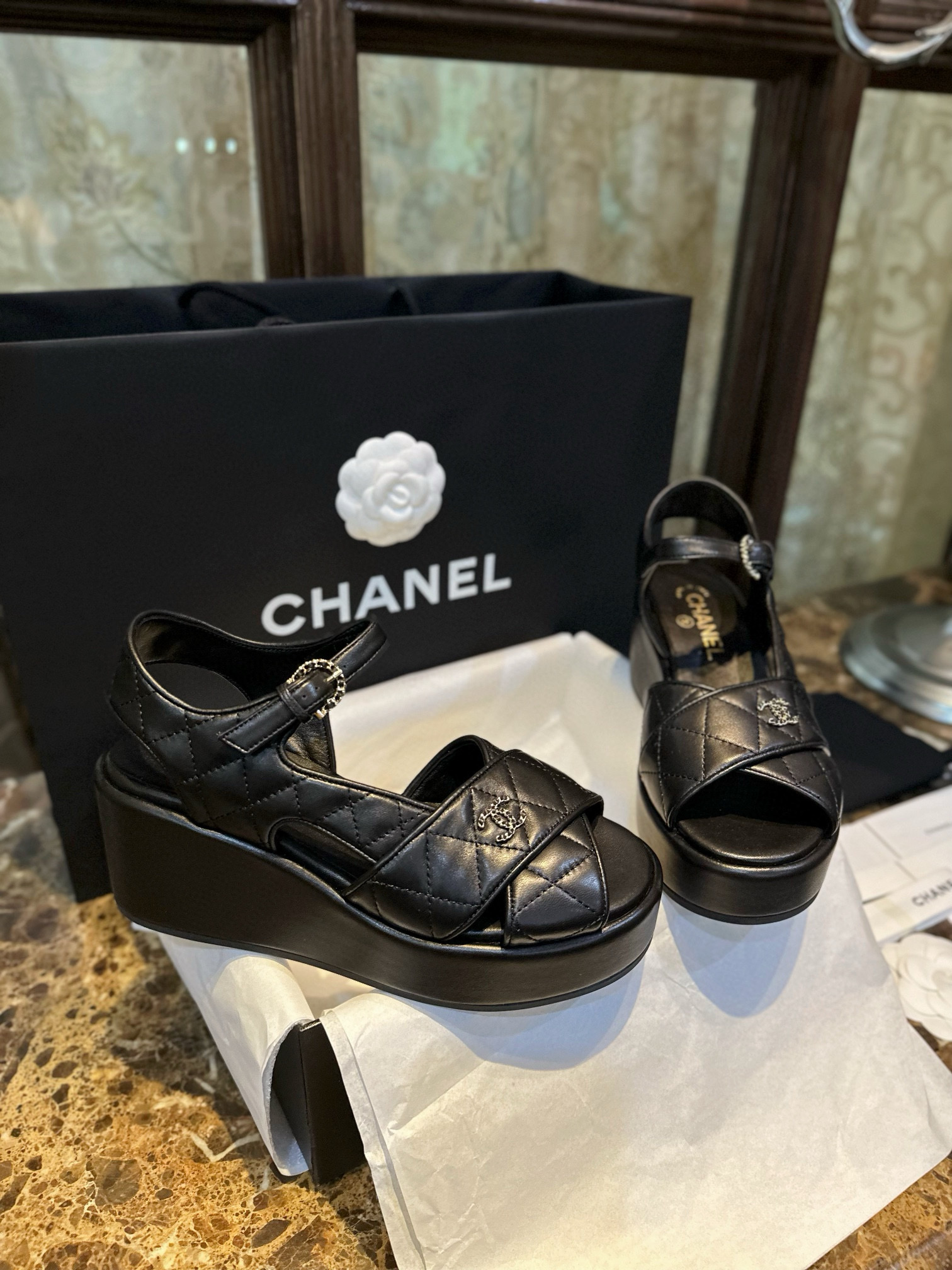 샤넬 CHANEL 23A G39918 샌들 Black