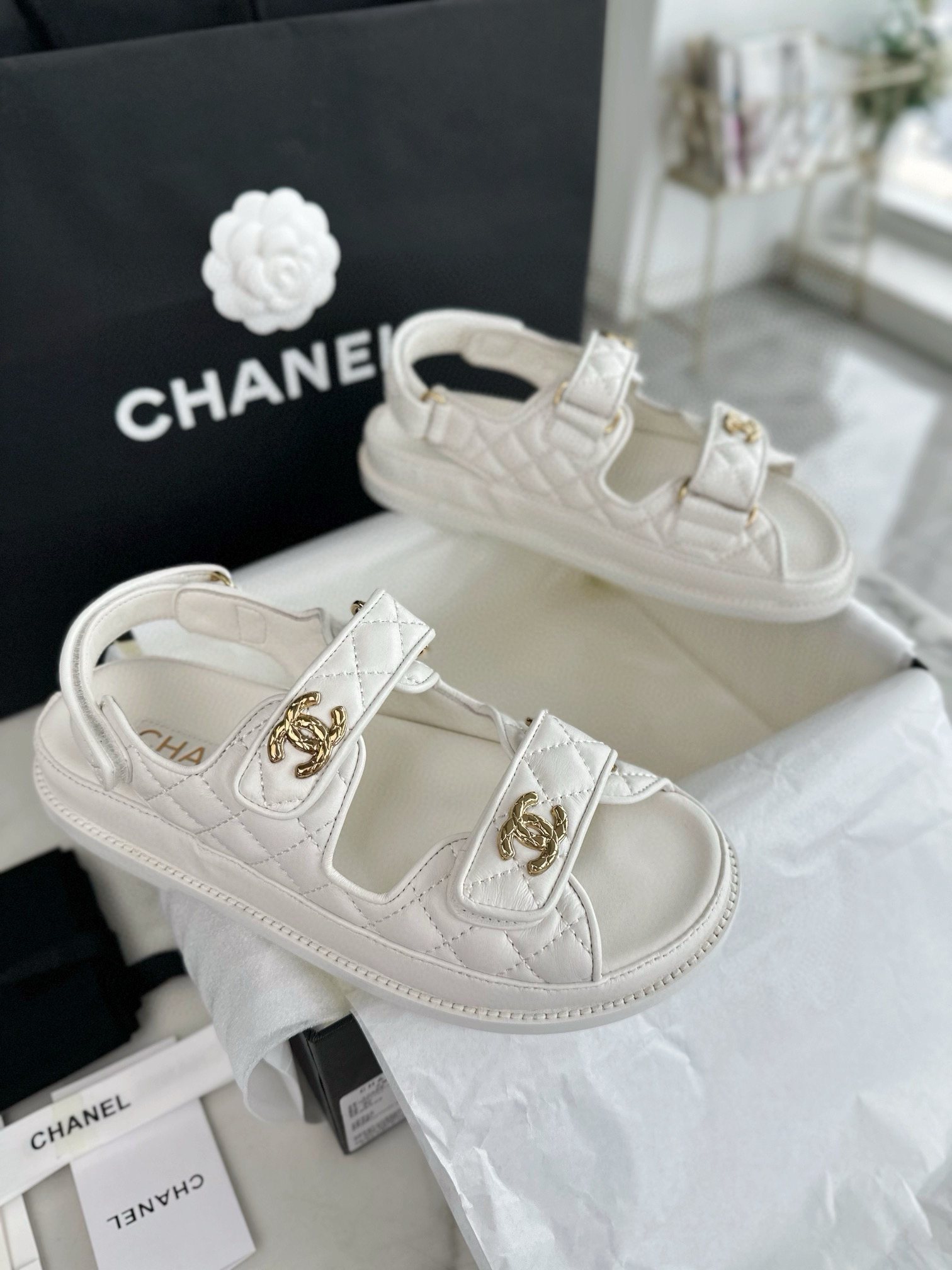 샤넬 CHANEL 24C G35927 샌들 White