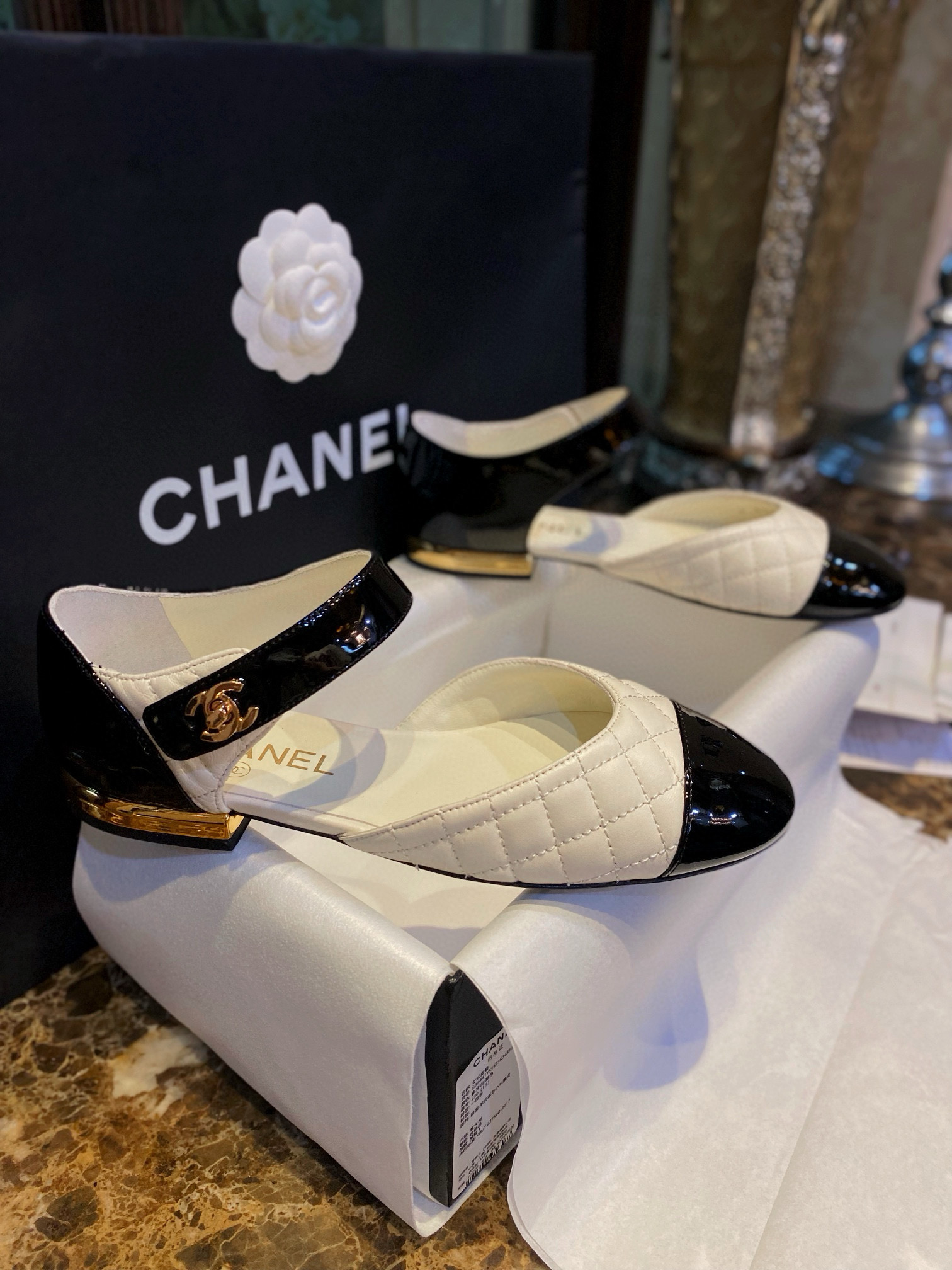 샤넬 CHANEL 24S G38441 메리제인 슈즈 White