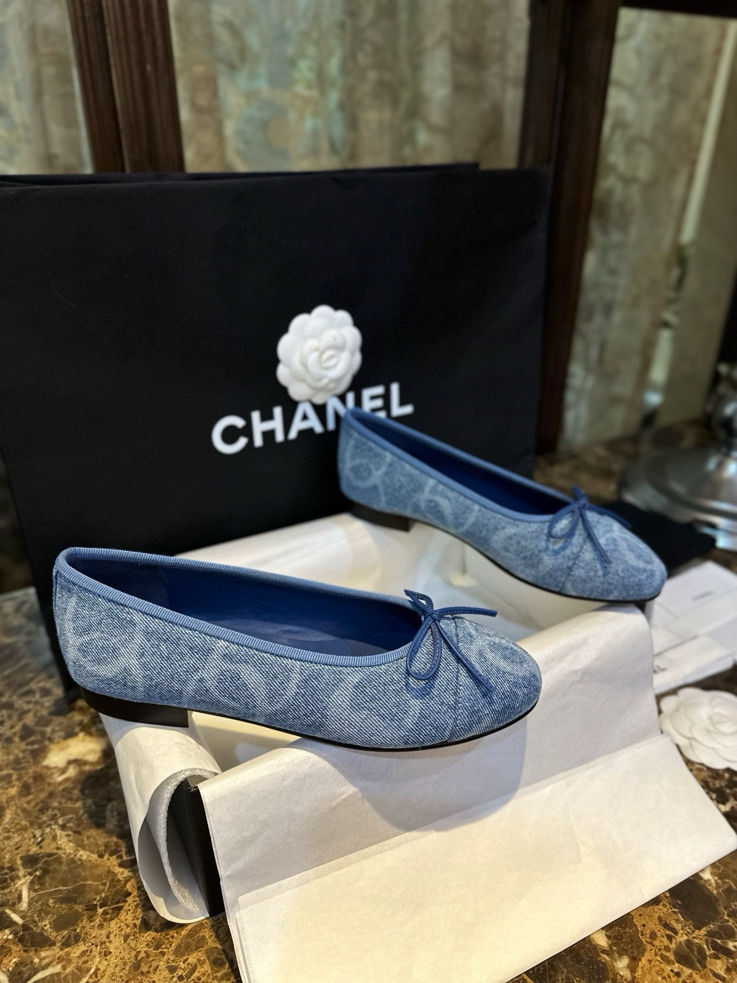 샤넬 CHANEL 24k G02819 플랫 Blue