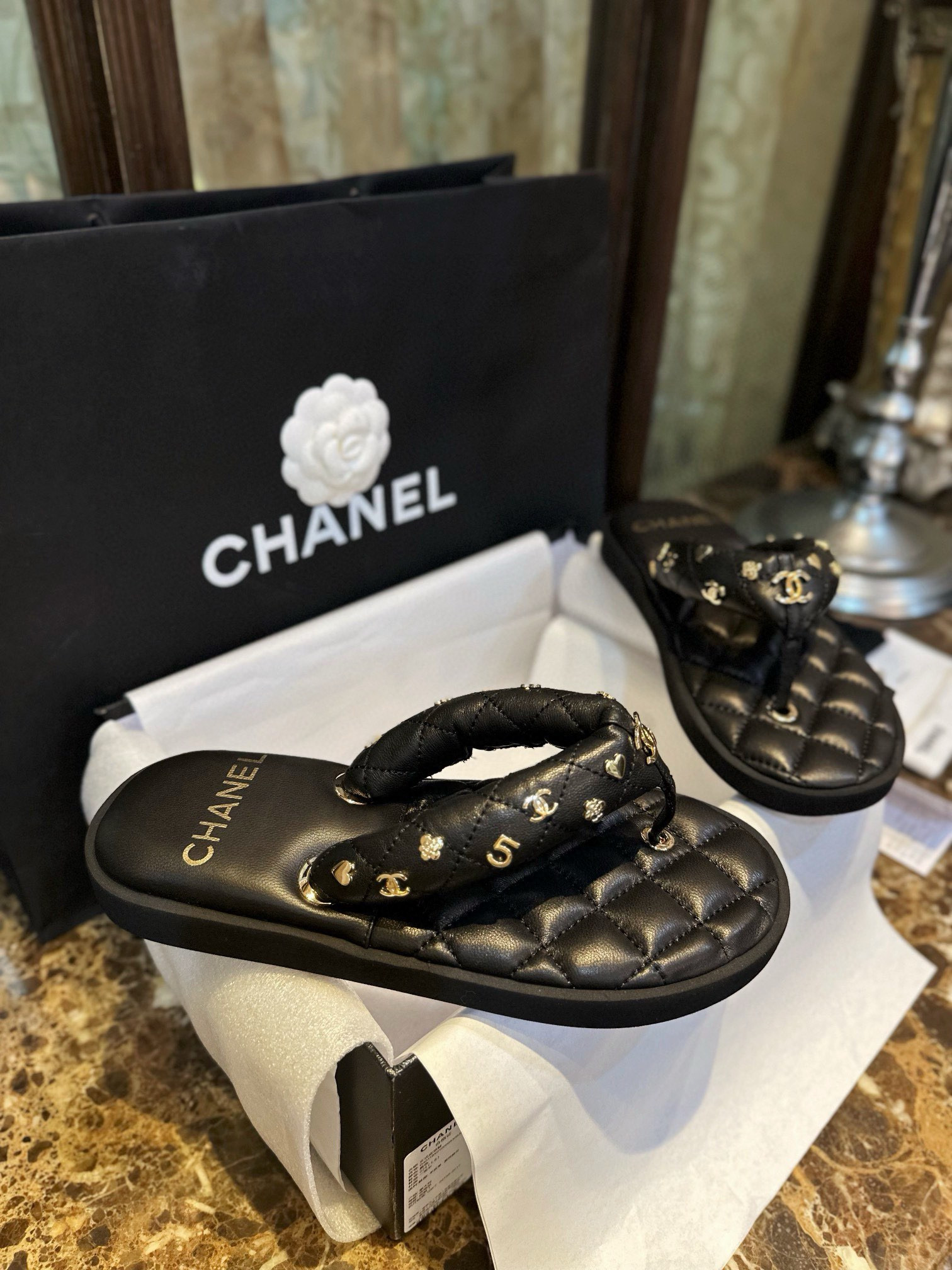 샤넬 CHANEL 23P G39860 슬리퍼 Black