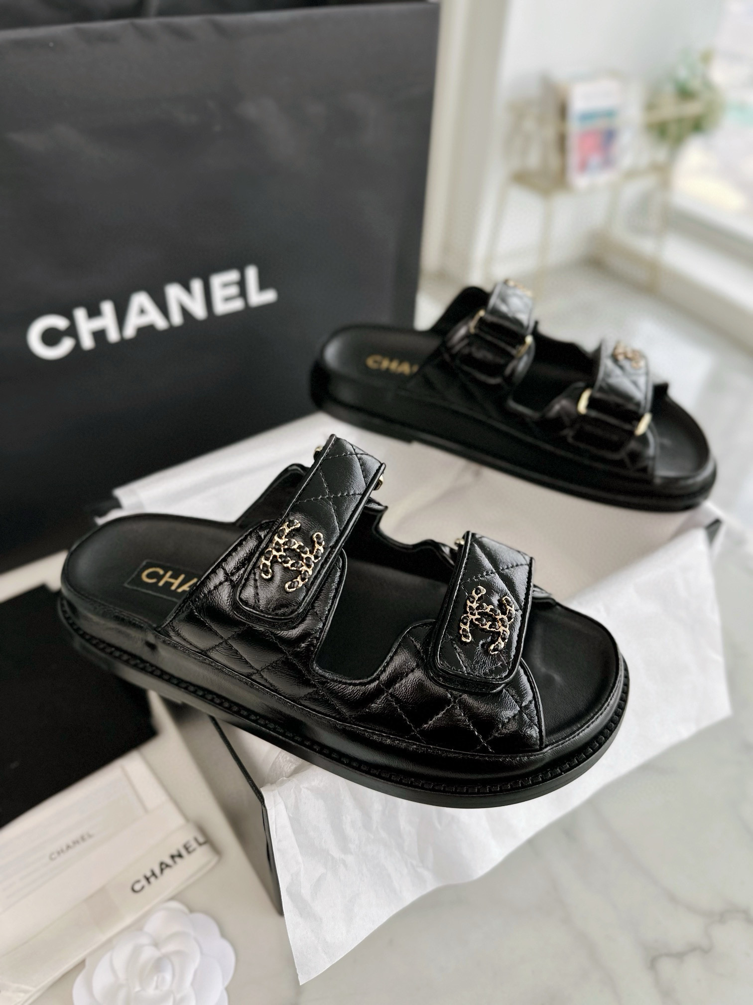 샤넬 CHANEL 24P G45507 Mules 뮬 Black