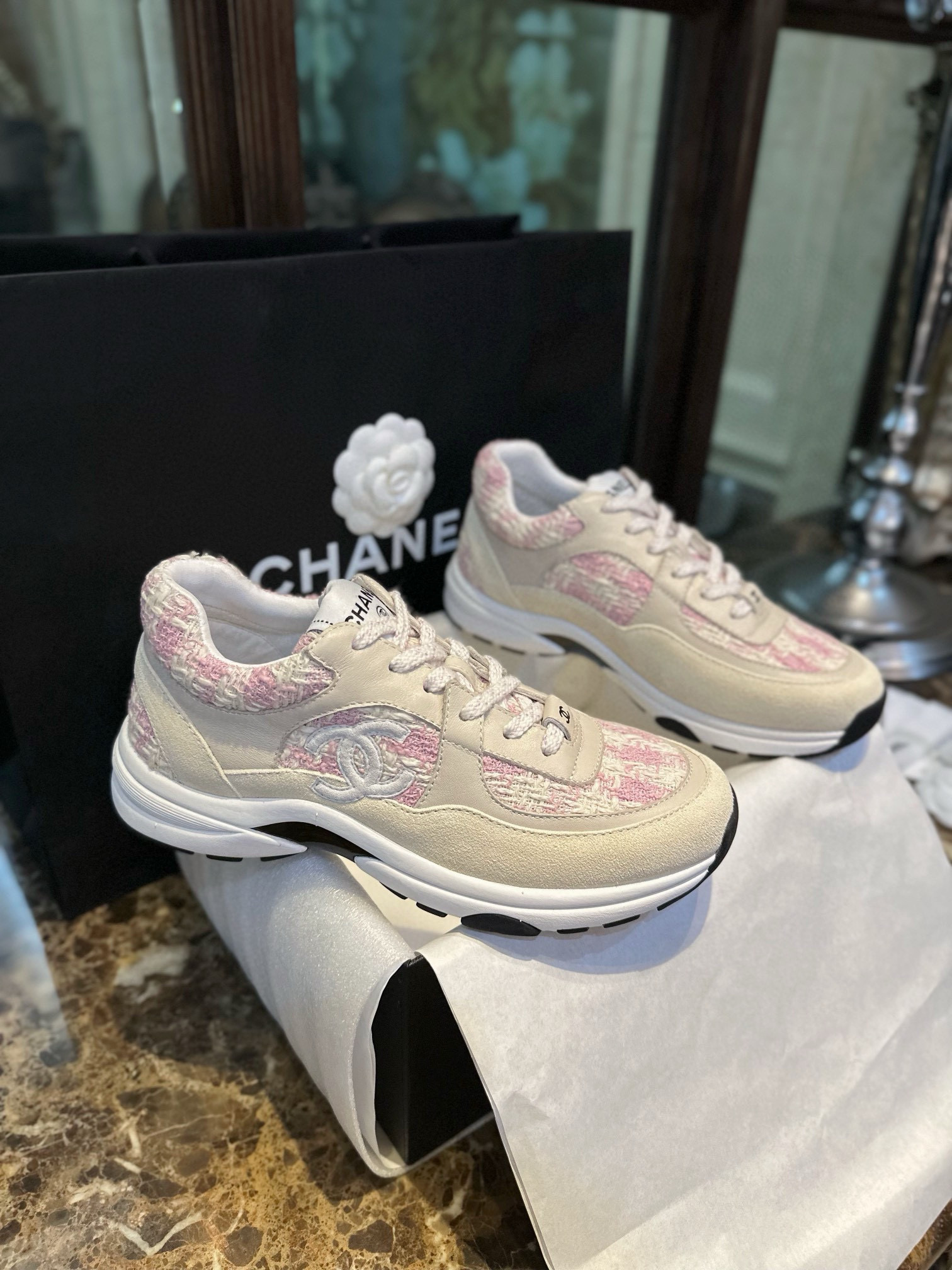 샤넬 CHANEL 23S G38299 스니커즈 Pink