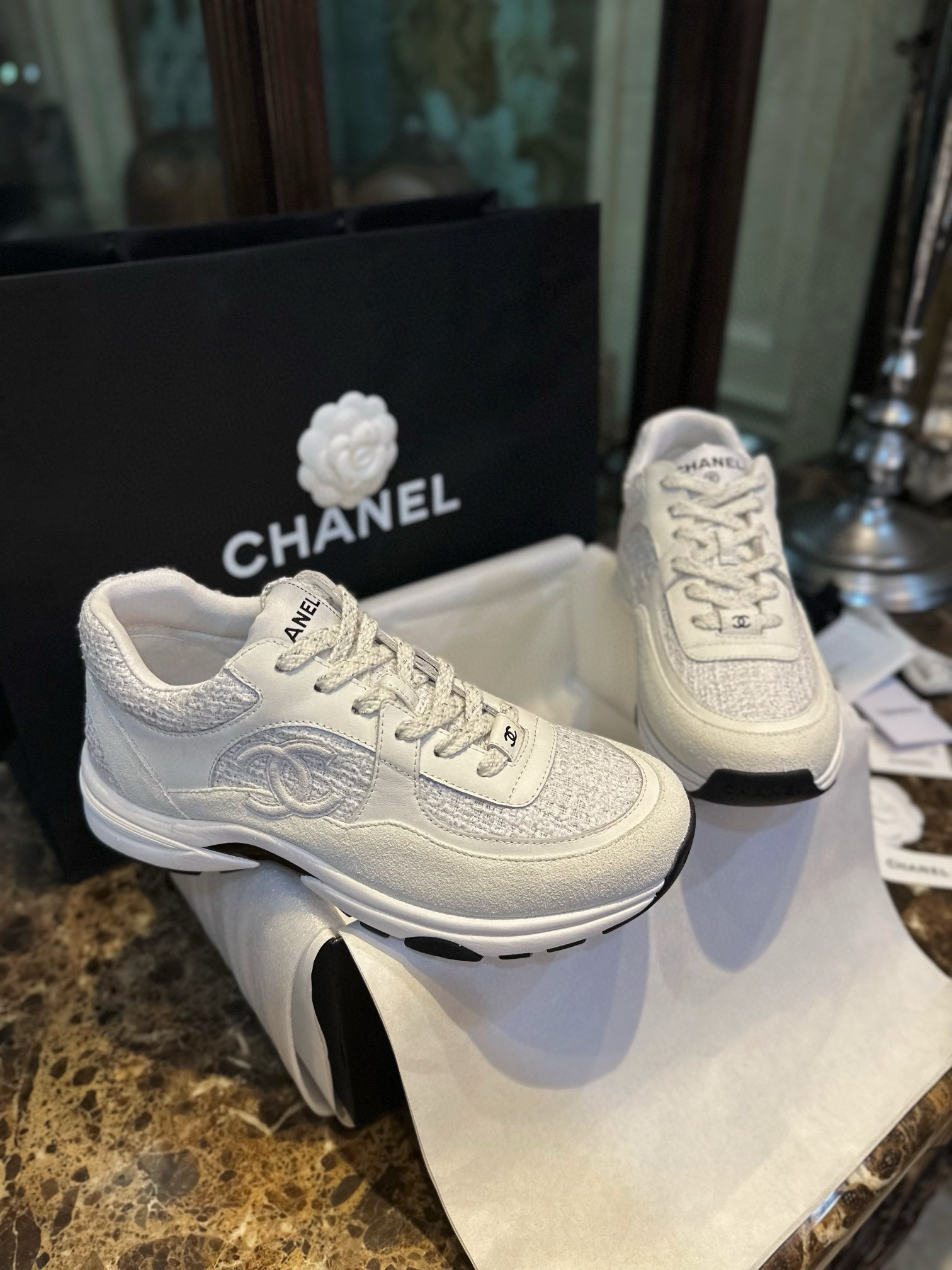 샤넬 CHANEL 23S G38299 스니커즈 silver