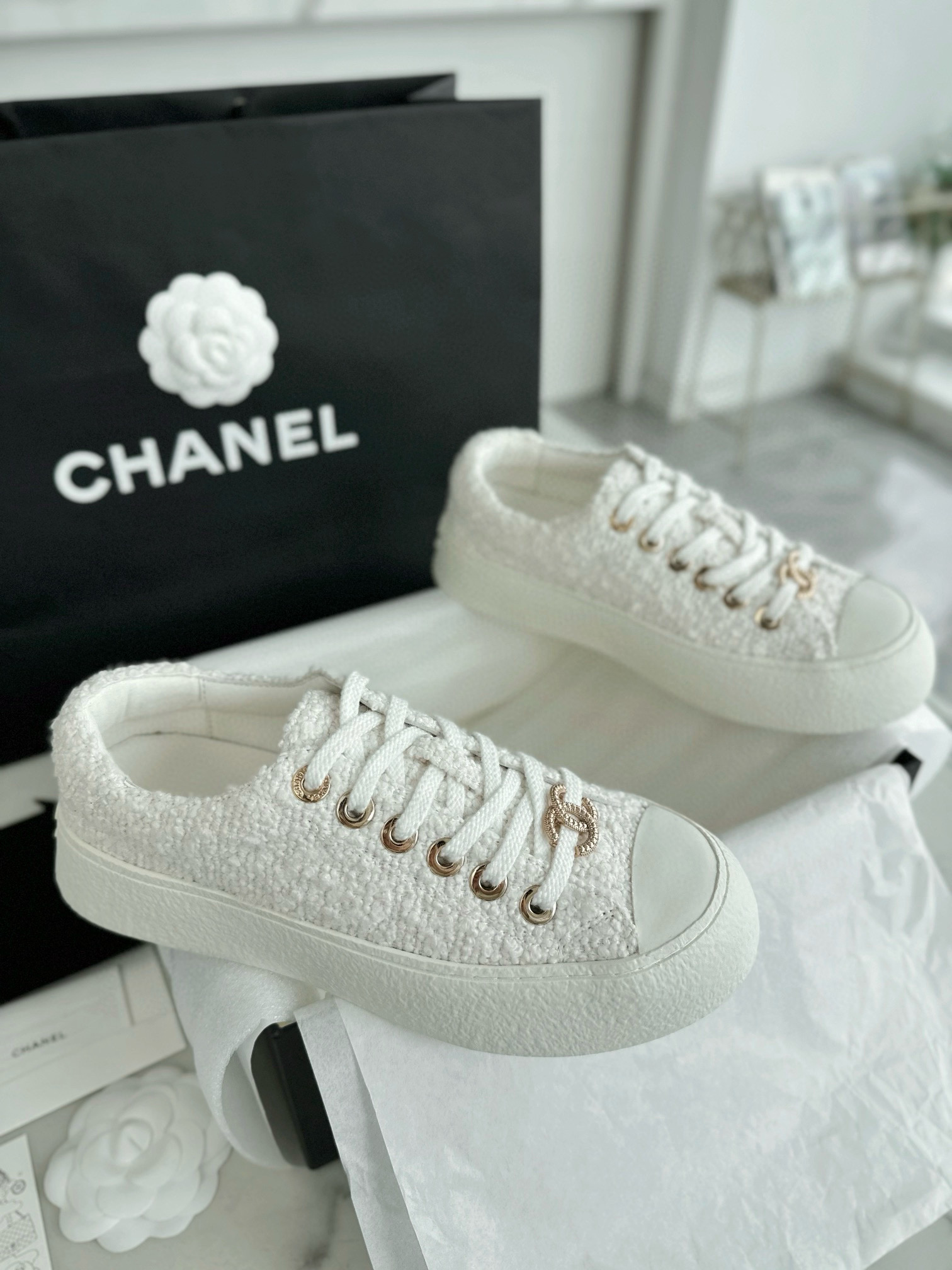 샤넬 CHANEL 24P 스니커즈 White