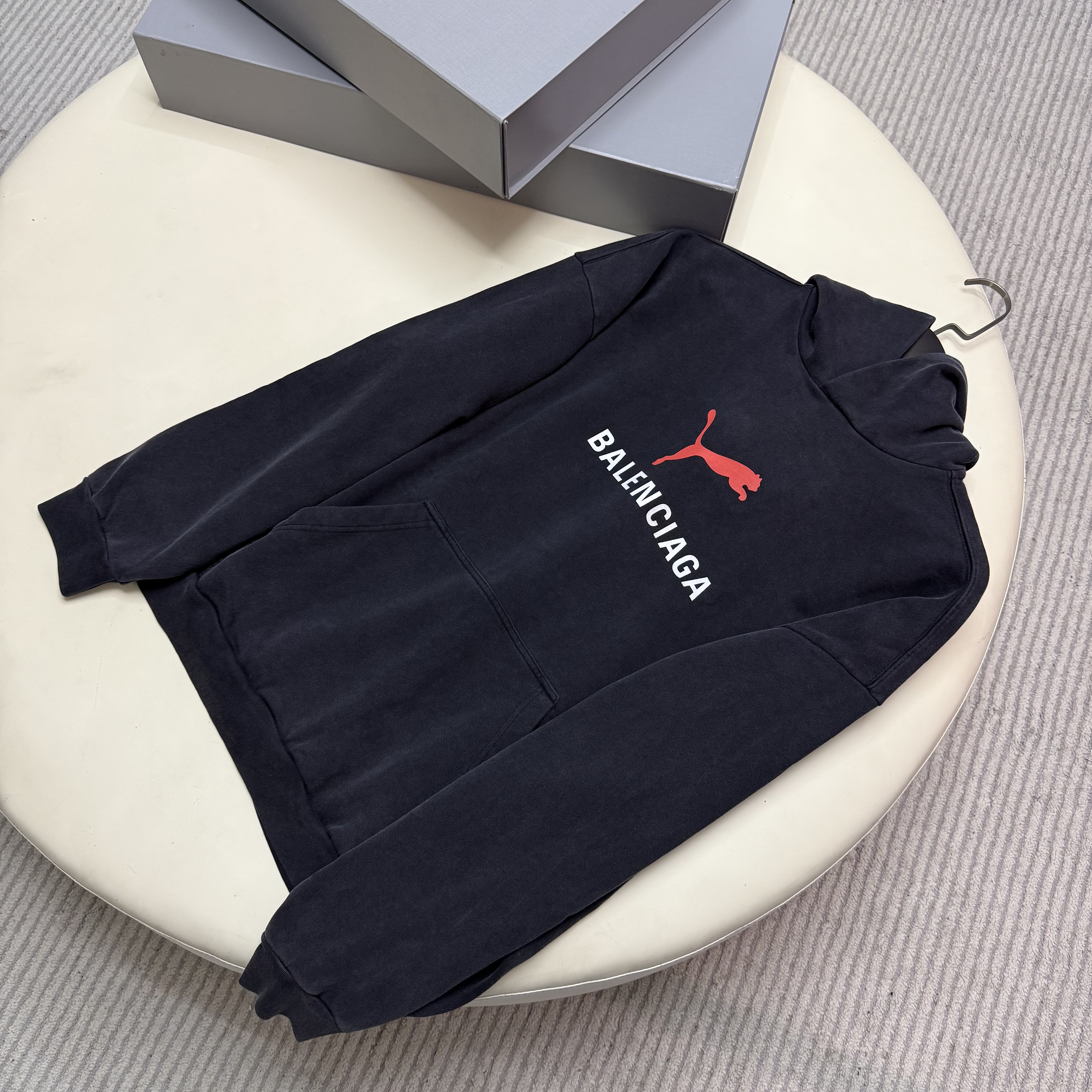 발렌시아가 Balenciaga 후드
