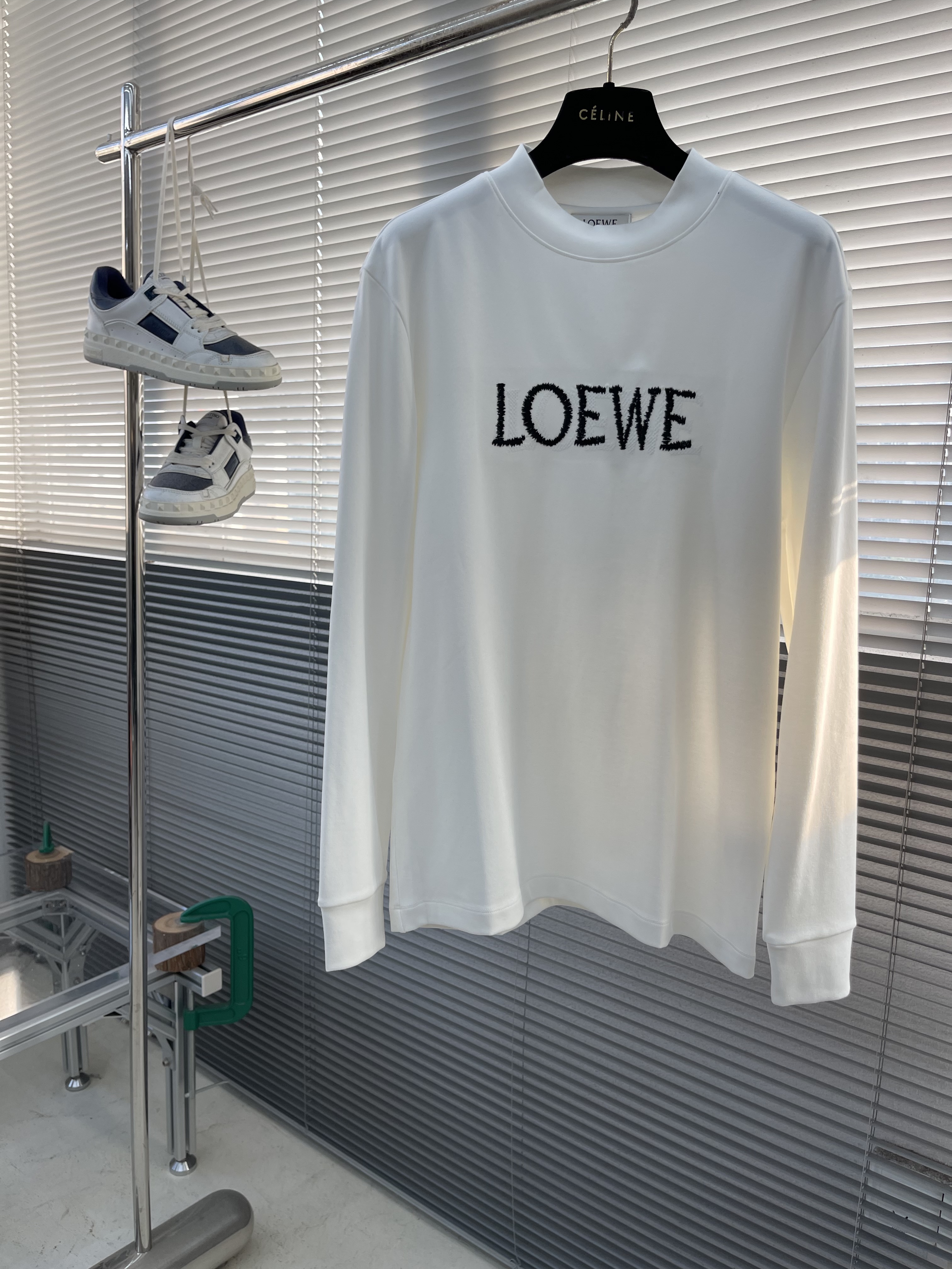 로로피아나 LOEWE 긴팔 티셔츠