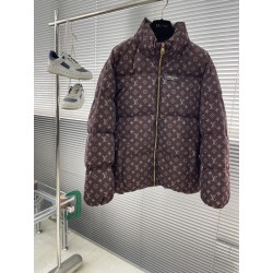 루이비통 Louis Vuitton 다운재킷