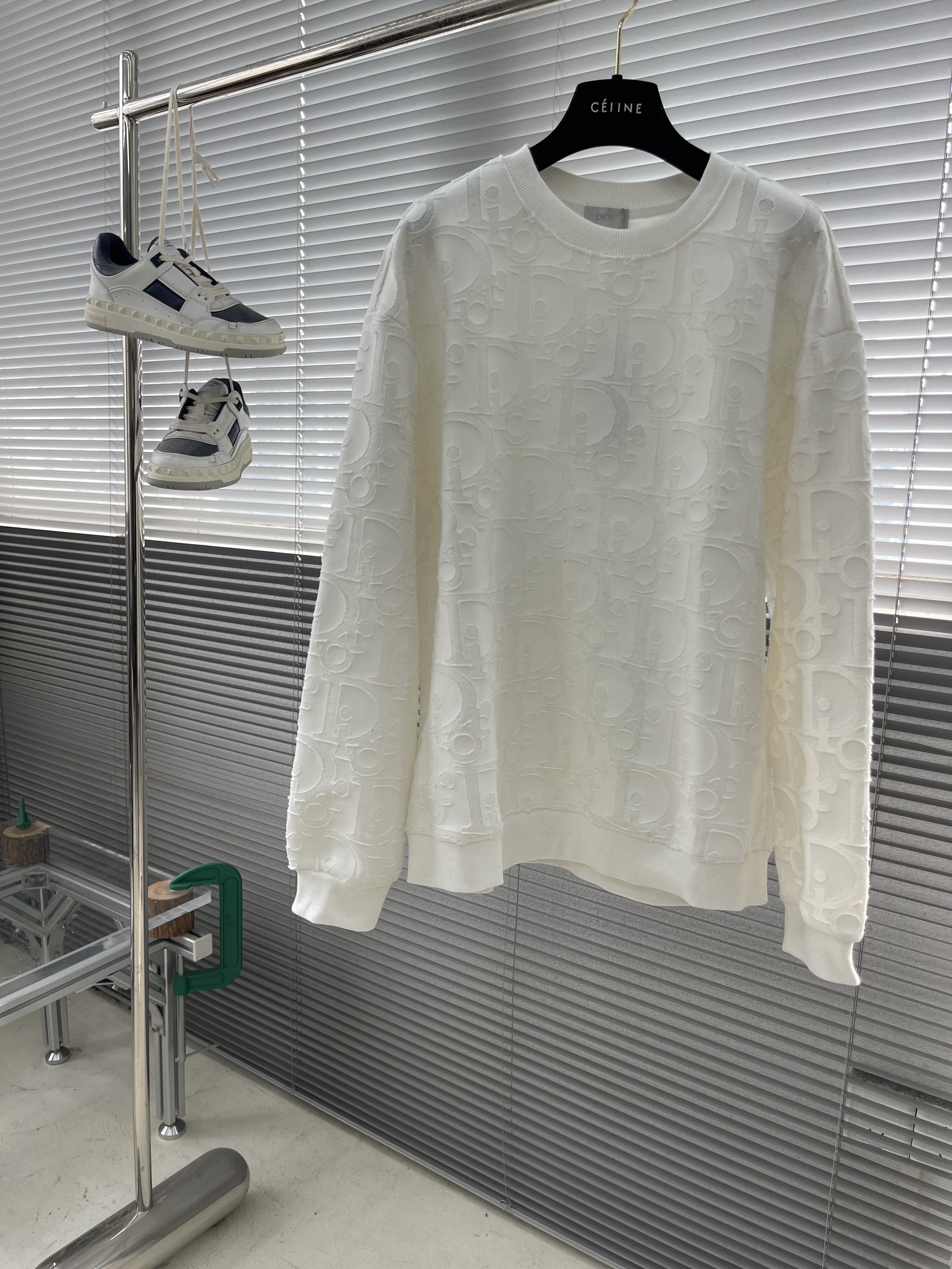 디올 Dior 맨투맨