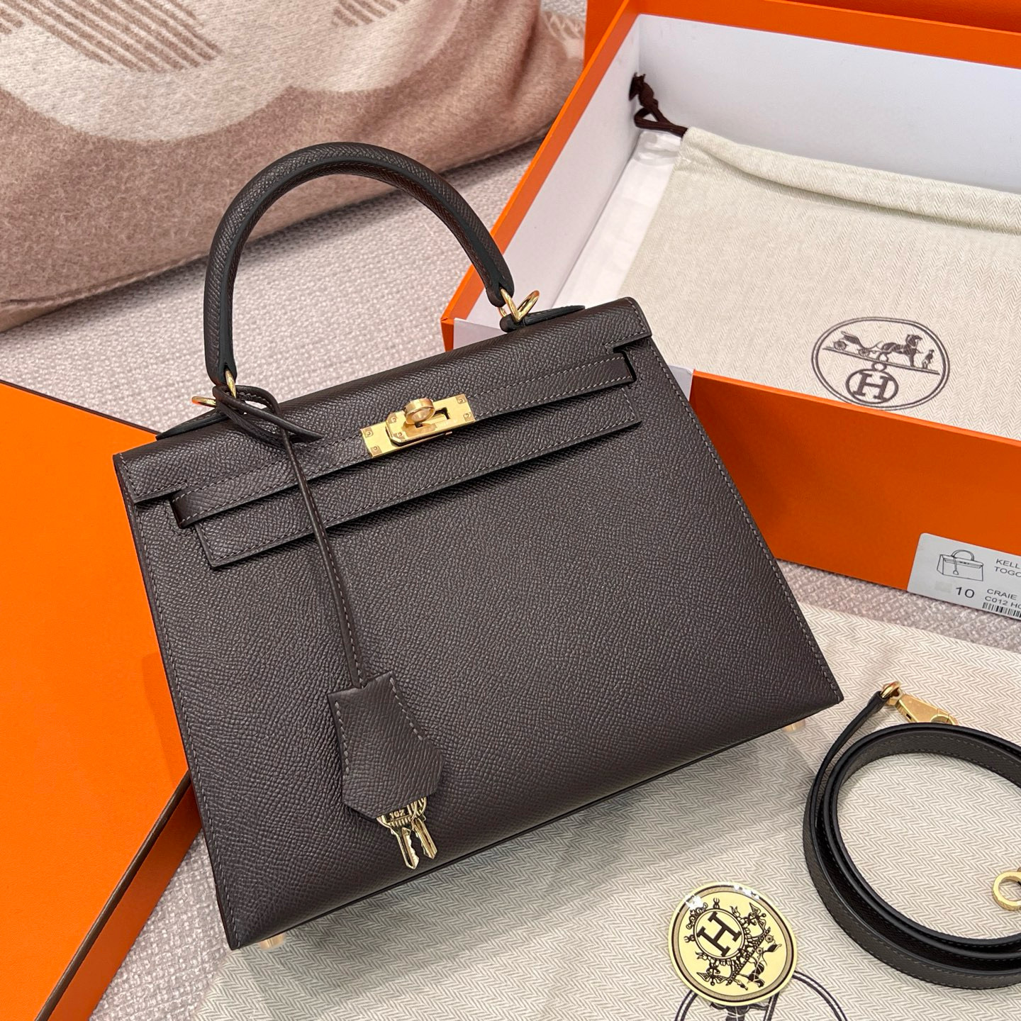 에르메스 Hermes Kelly 25cm Epsom 46 Ebene/gold