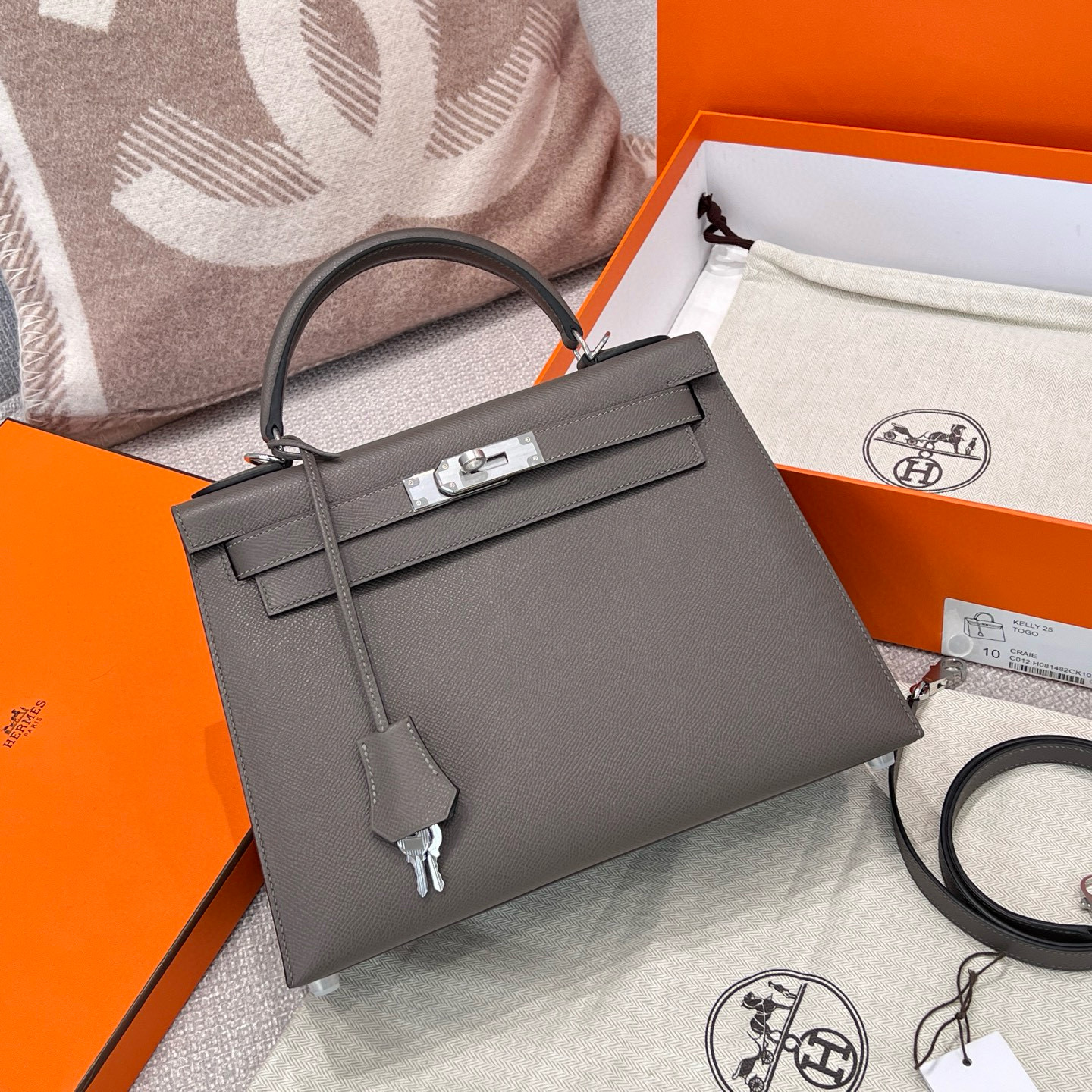 에르메스 Hermes Kelly 28cm Epsom 8F Etain/silver