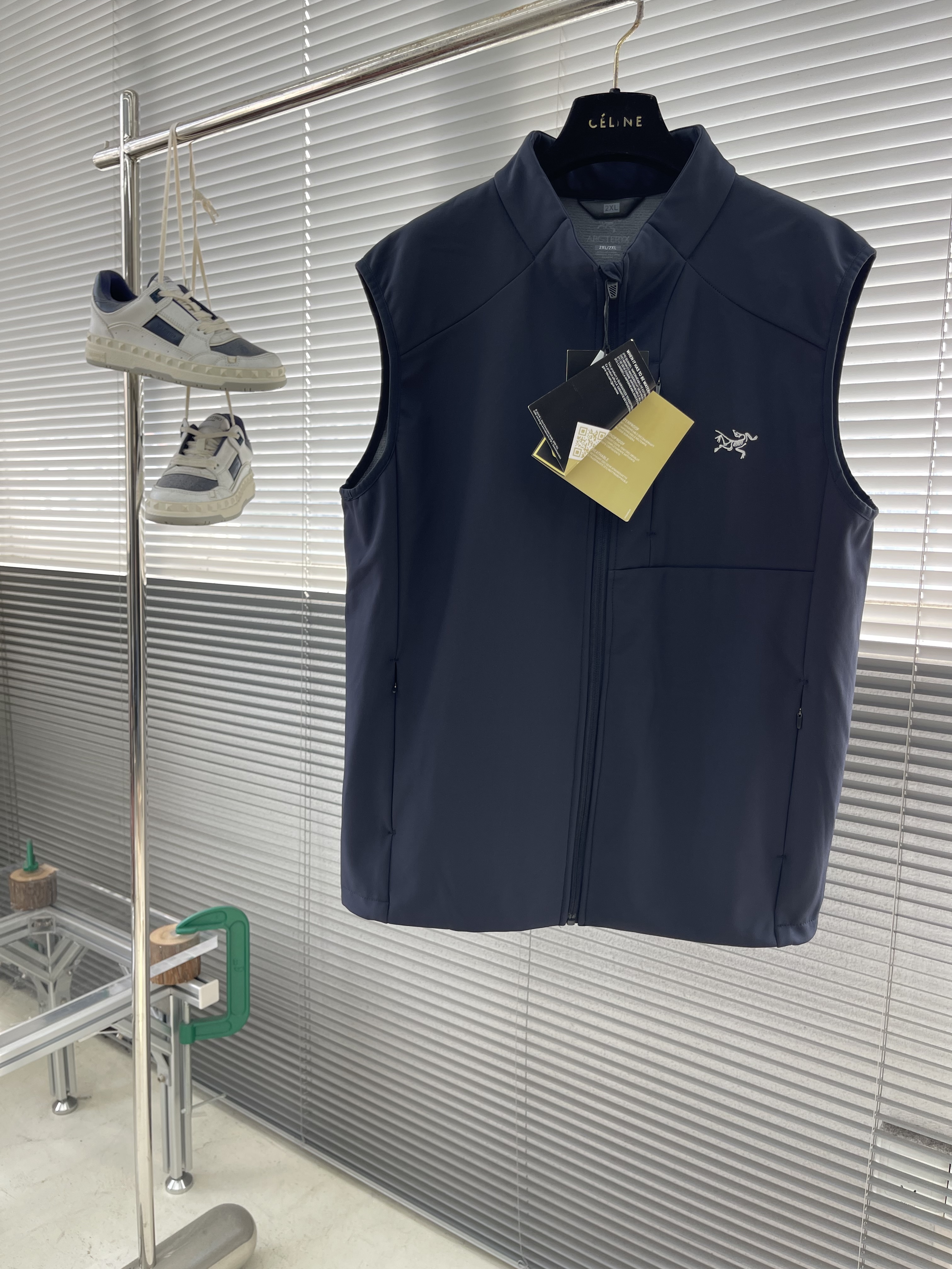 아크테릭스 ARC'TERYX 조끼