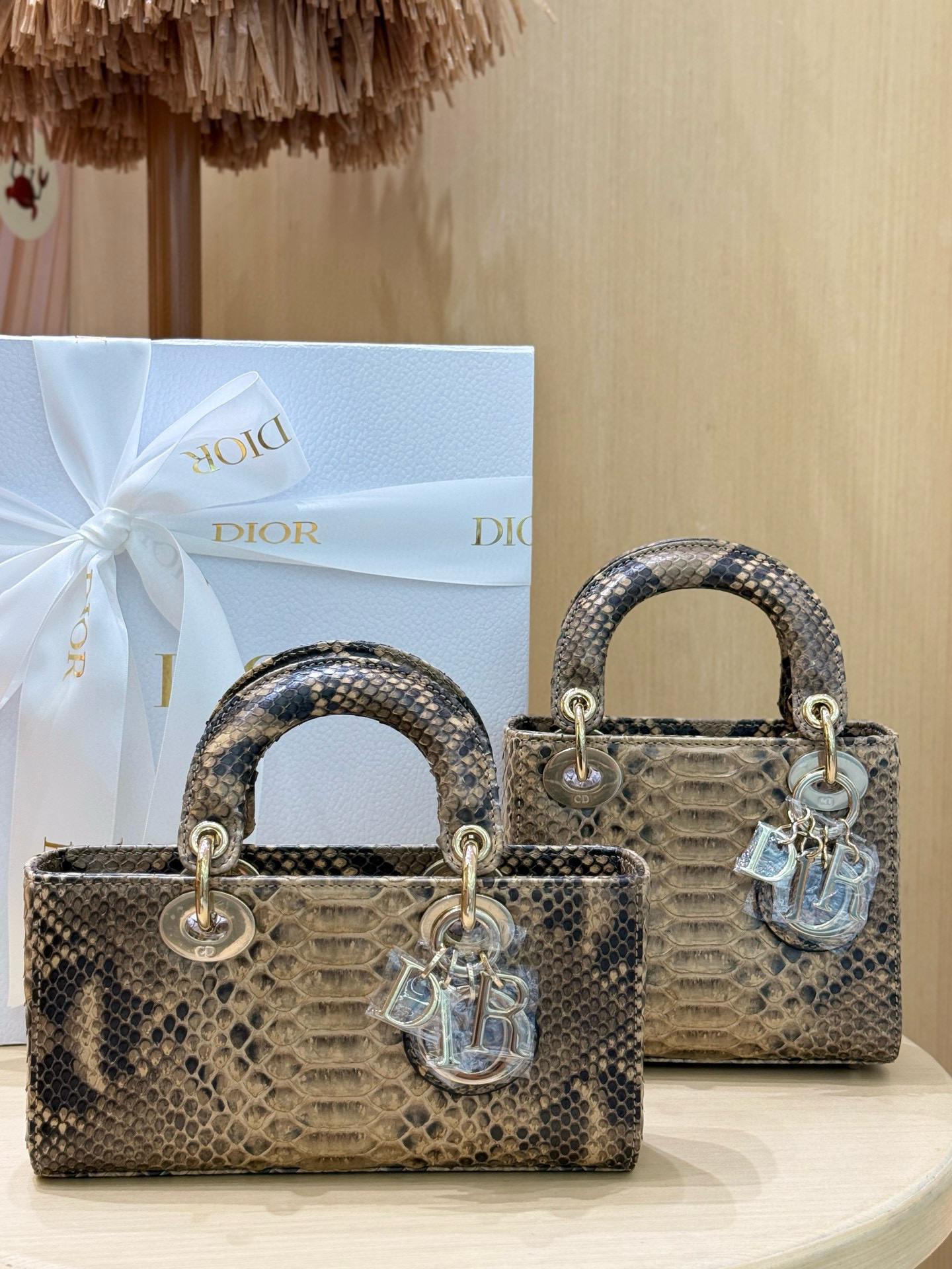 디올 Dior Lady Snake skin