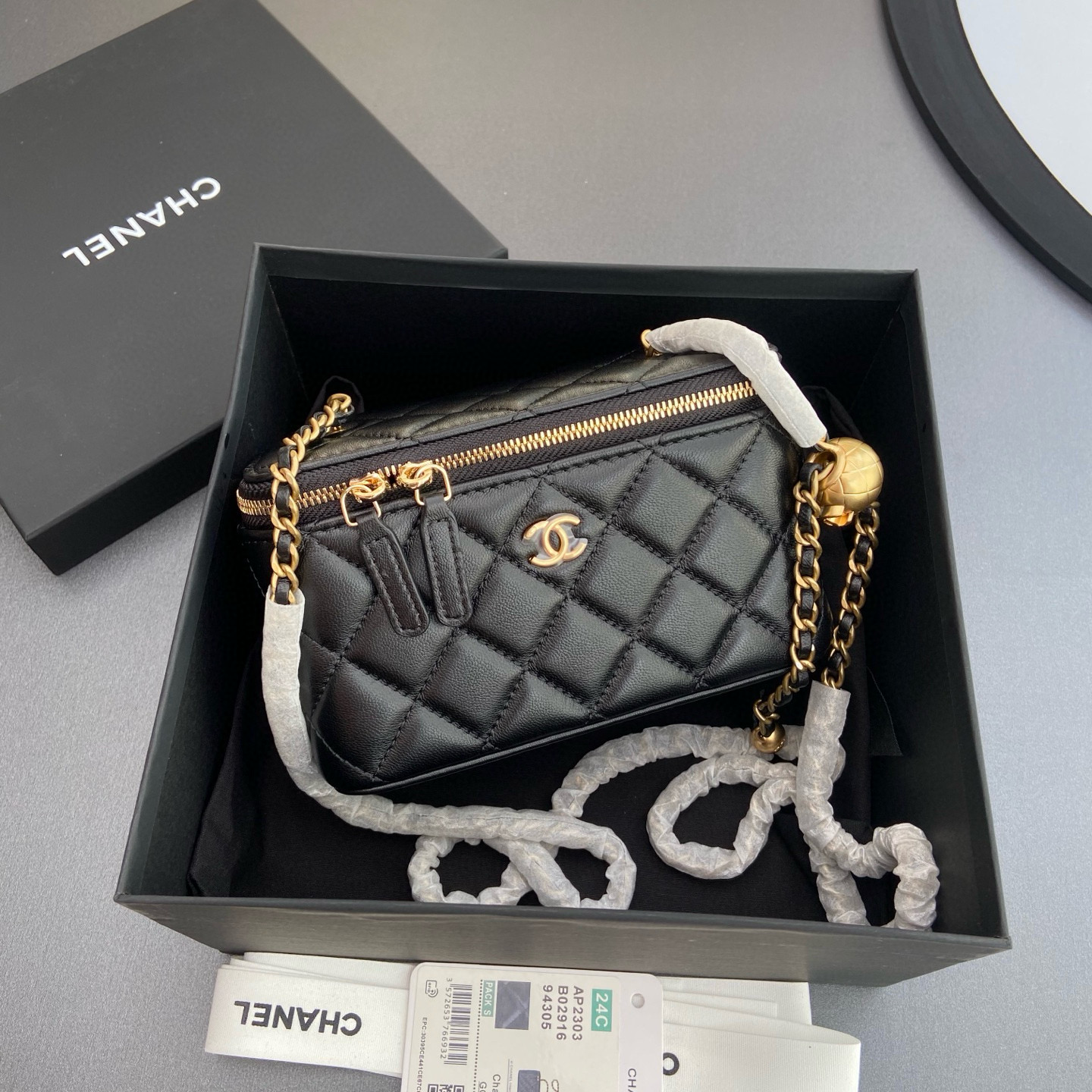 샤넬 Chanel AP2303 Clutch With Chain Black 17cm