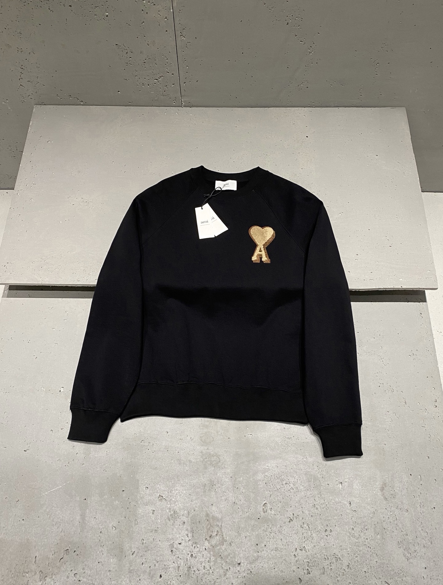 아미 파리 AMI Paris 맨투맨