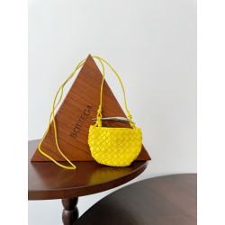 보테가베네타 Bottega Veneta 836834 Mini Sardine 10cm