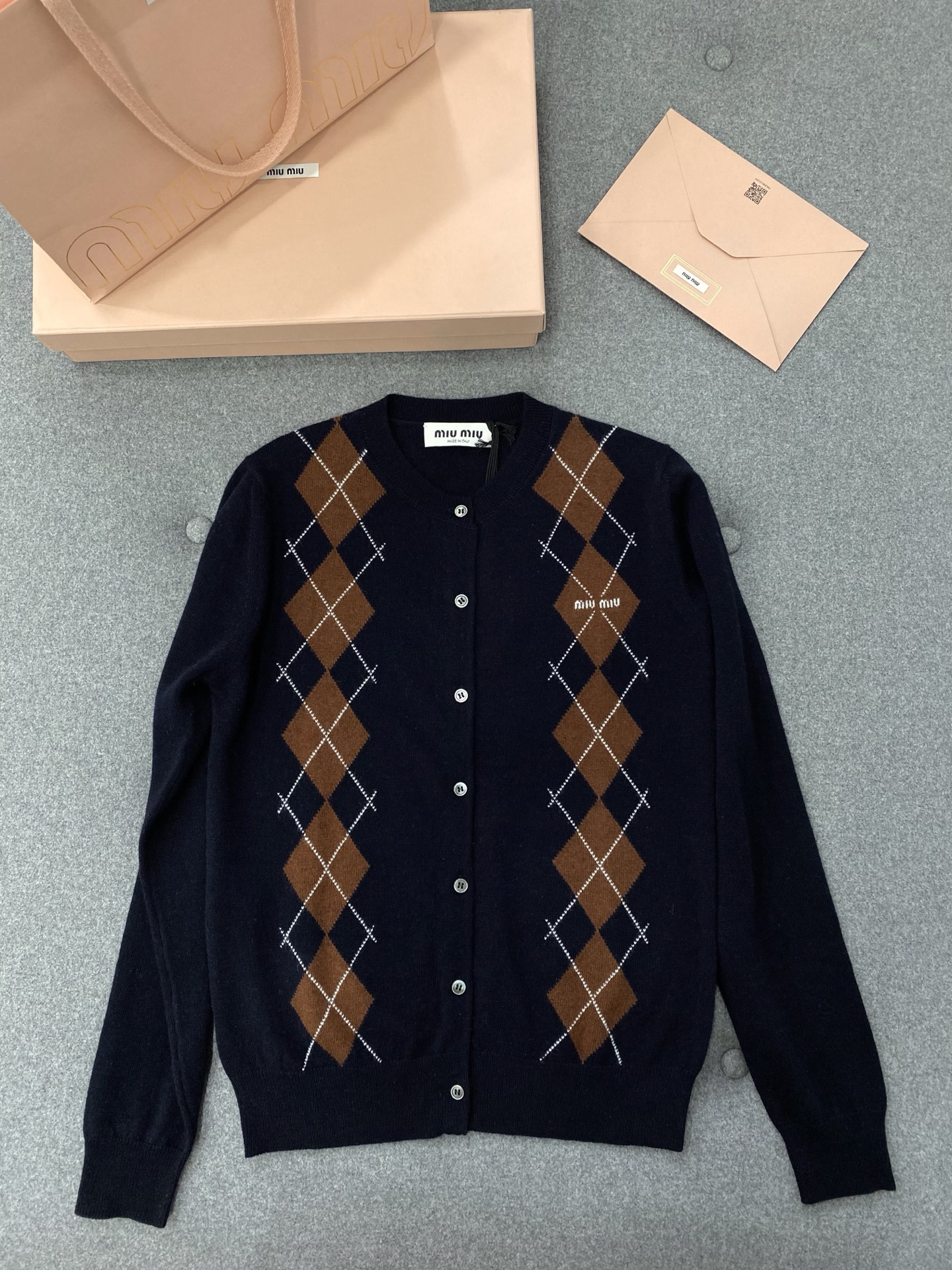 미우 미우 Miu Miu 가디건