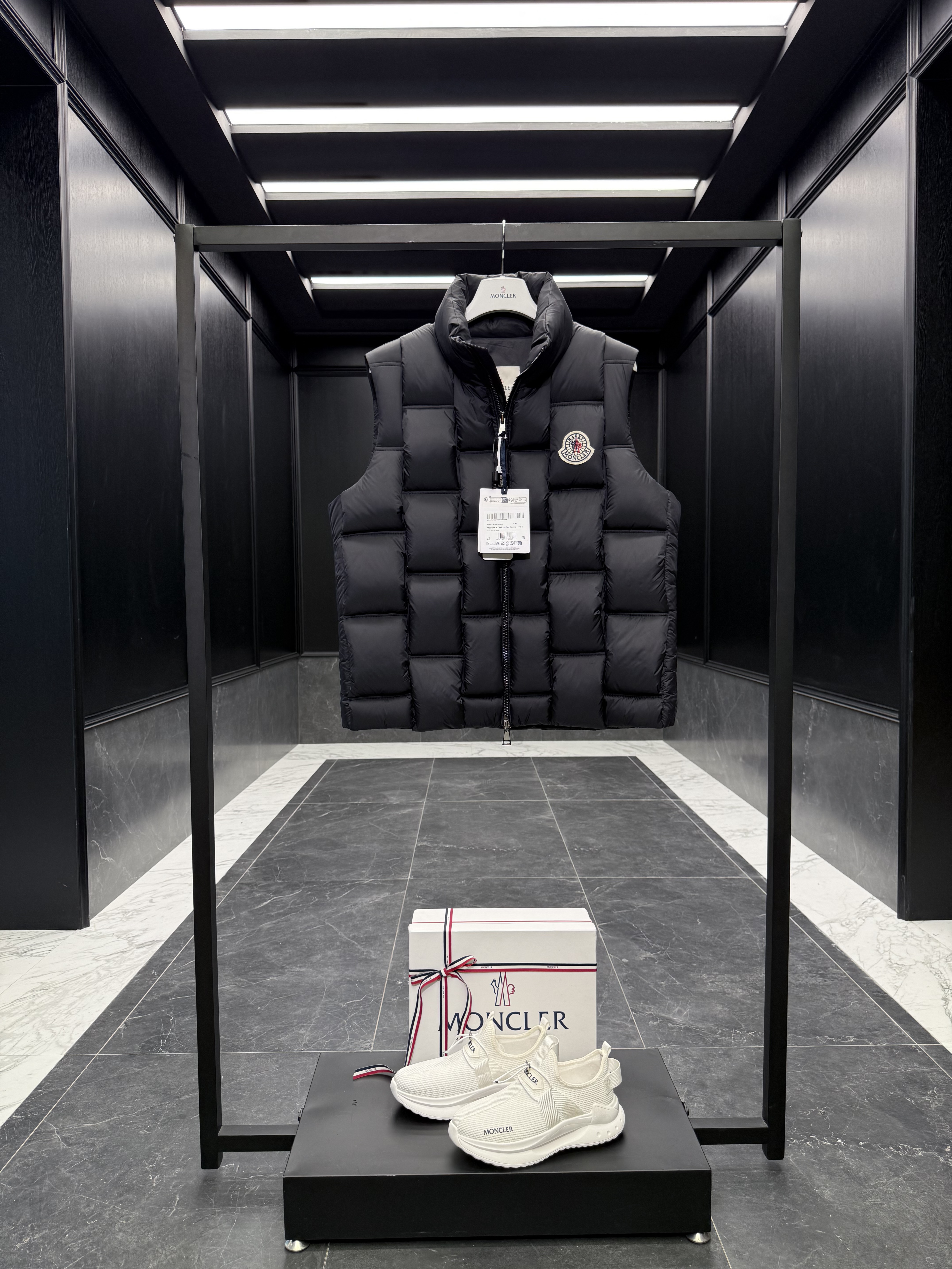 몽클레어 Moncler Christopher Raxxy 조끼 패딩。