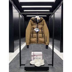 몽클레어 Moncler Morgins 다운재킷