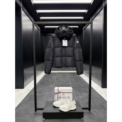 몽클레어 Moncler Castelnou 다운재킷