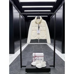 몽클레어 Moncler Cardigan 니트 패딩