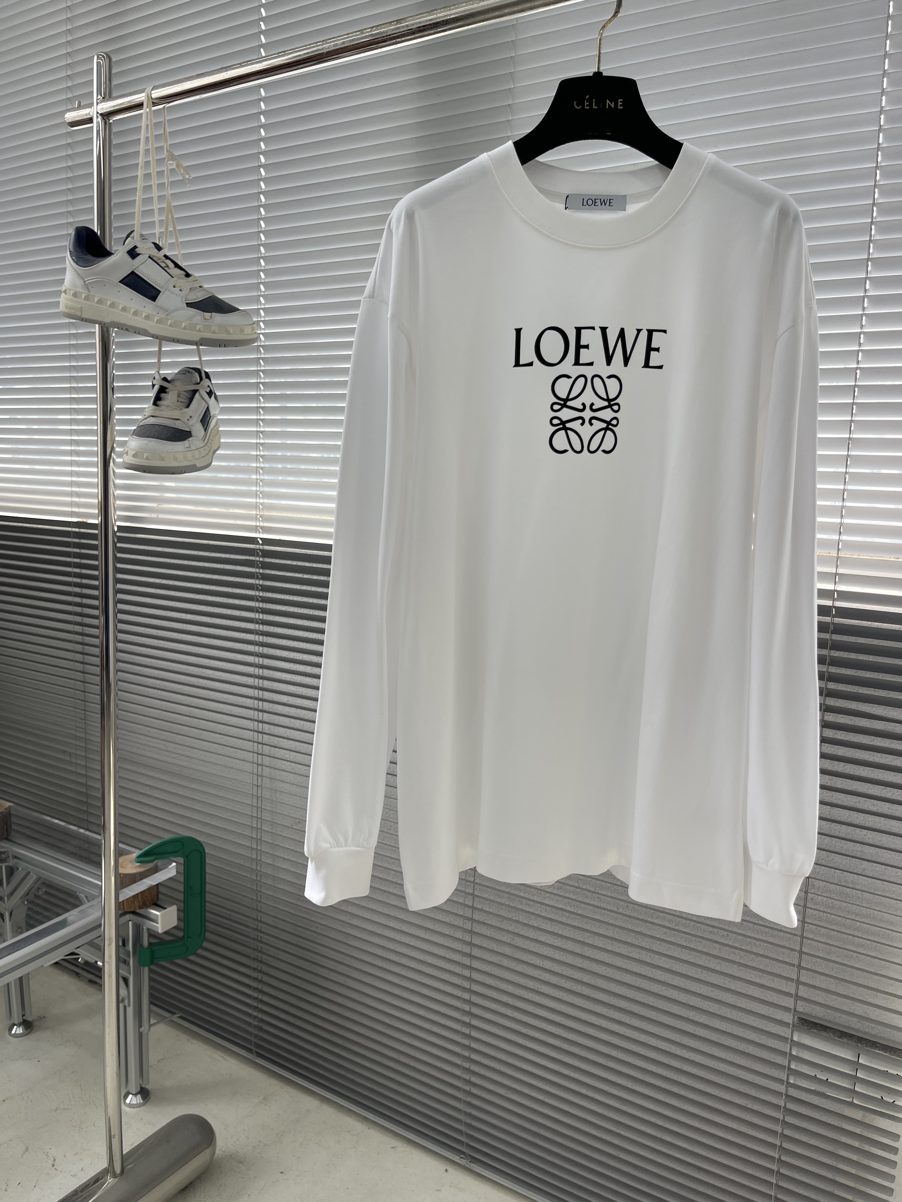 로로피아나 LOEWE 긴팔 티셔츠