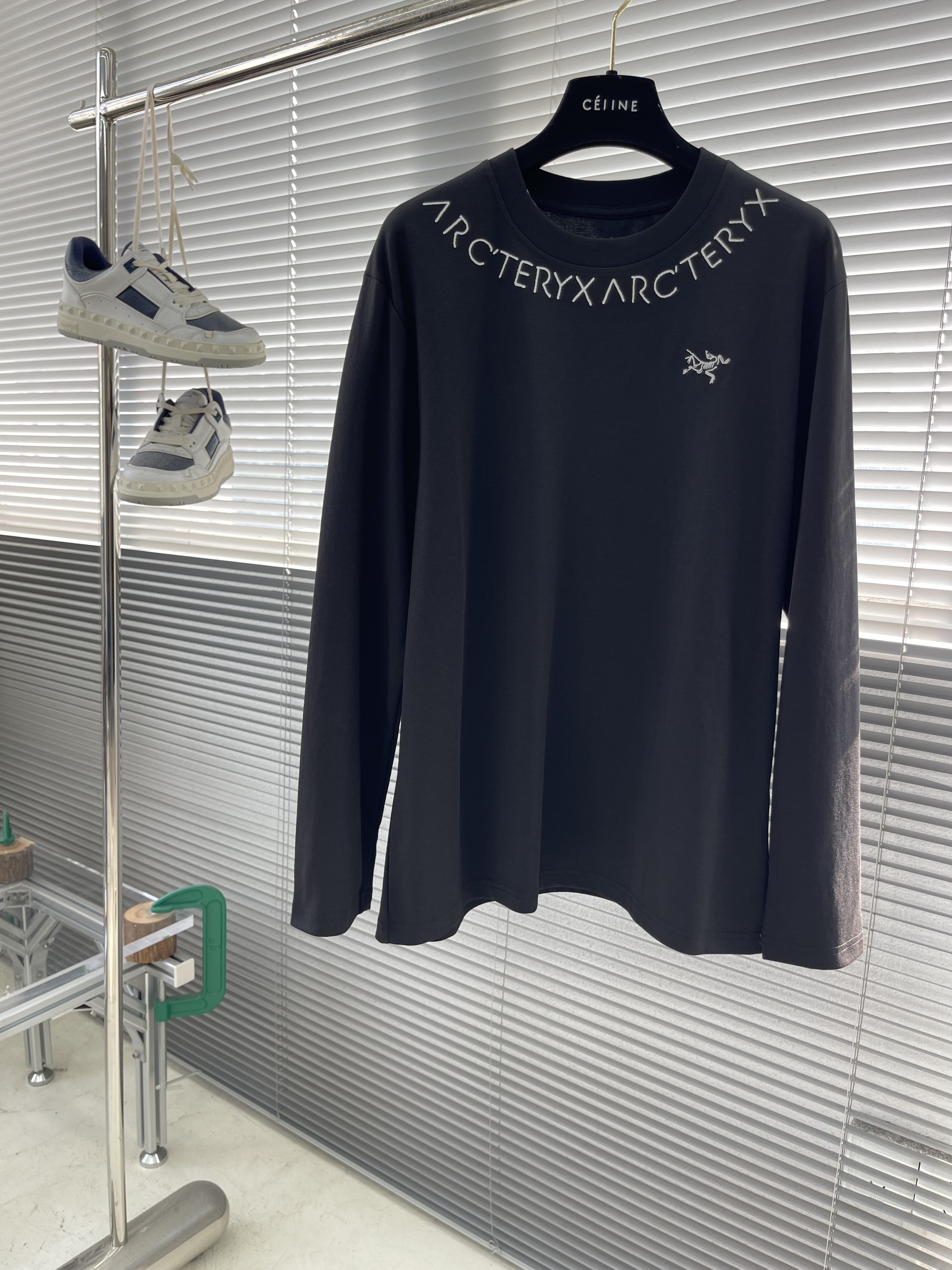 아크테릭스 ARC'TERYX 긴팔 티셔츠