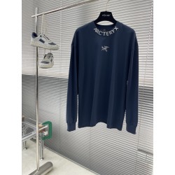 아크테릭스 ARC'TERYX 긴팔 티셔츠