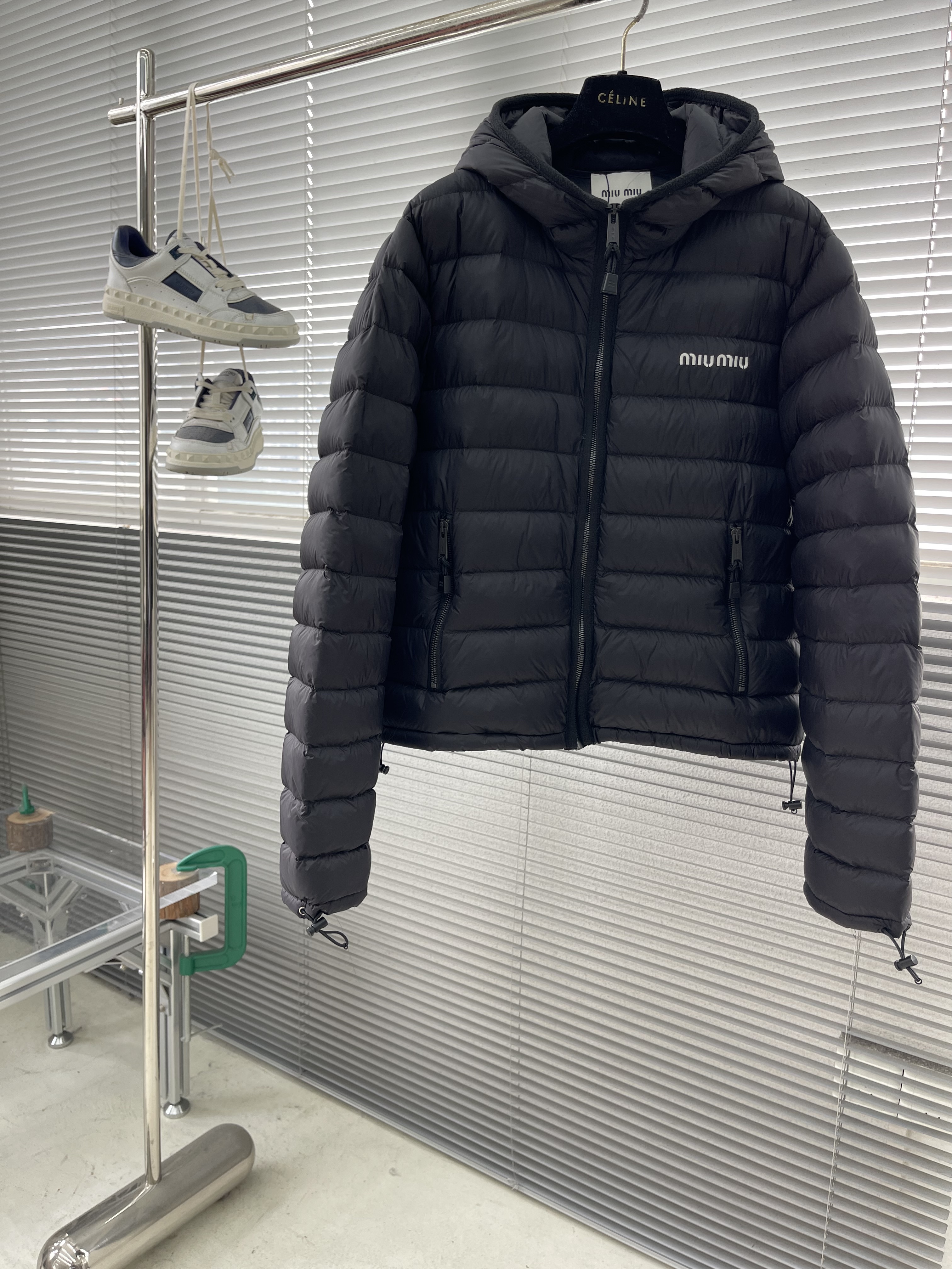 미우 미우 Miu Miu 다운재킷
