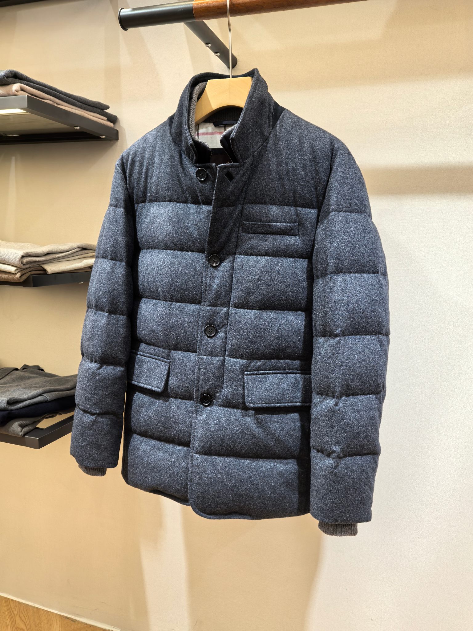 로로피아나 Loro Piana 다운재킷